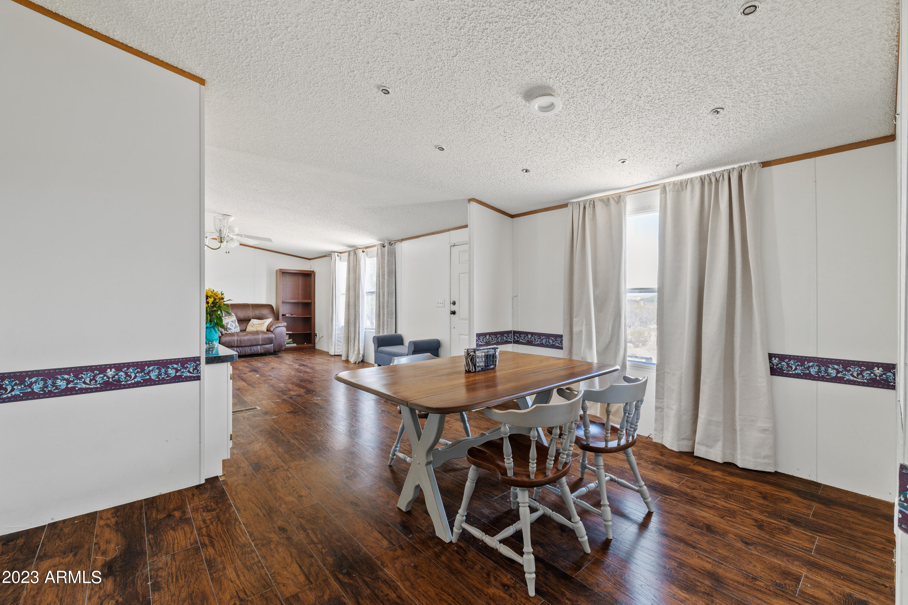 11084 N CHINOOK Drive