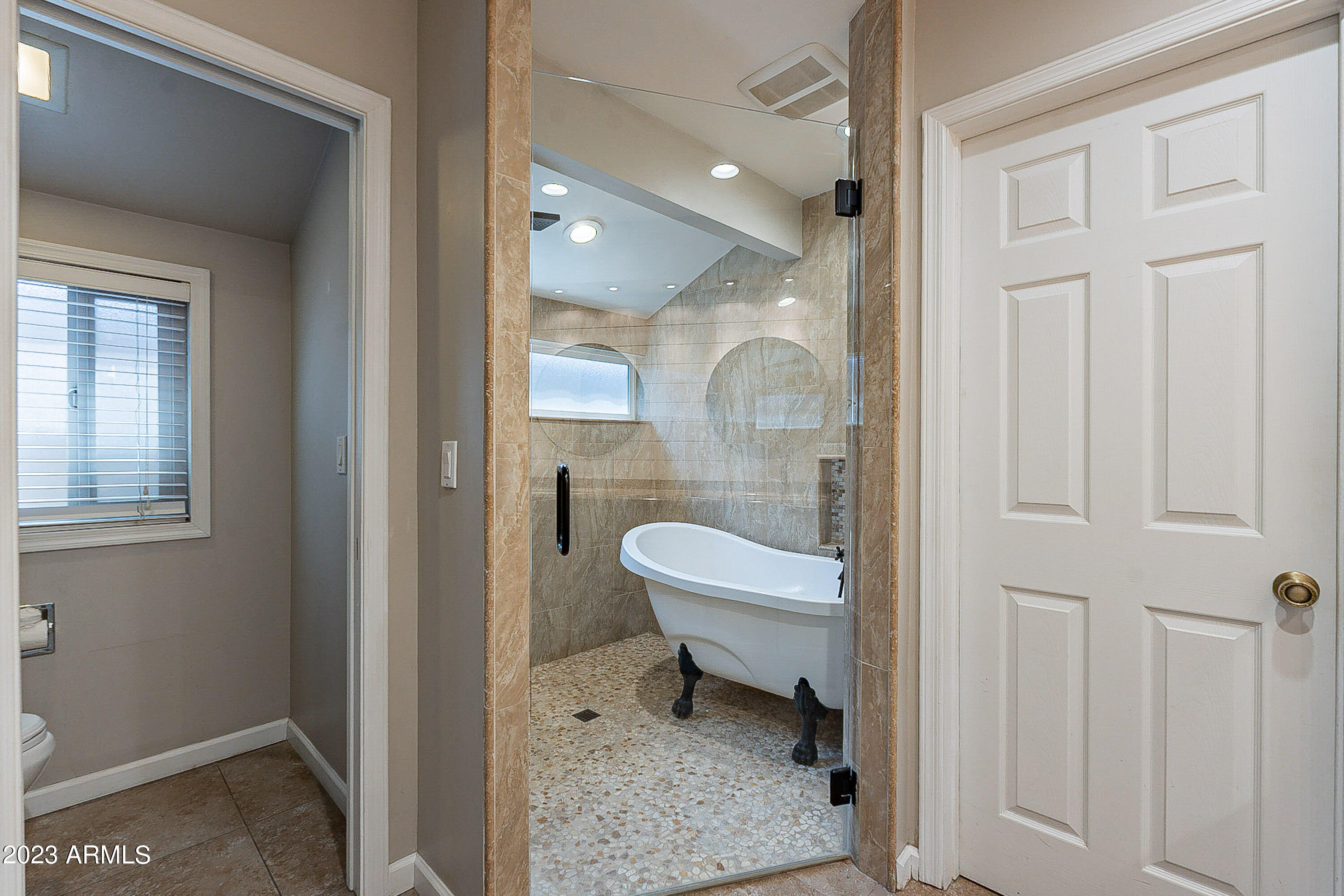 6049 E KATHLEEN Road