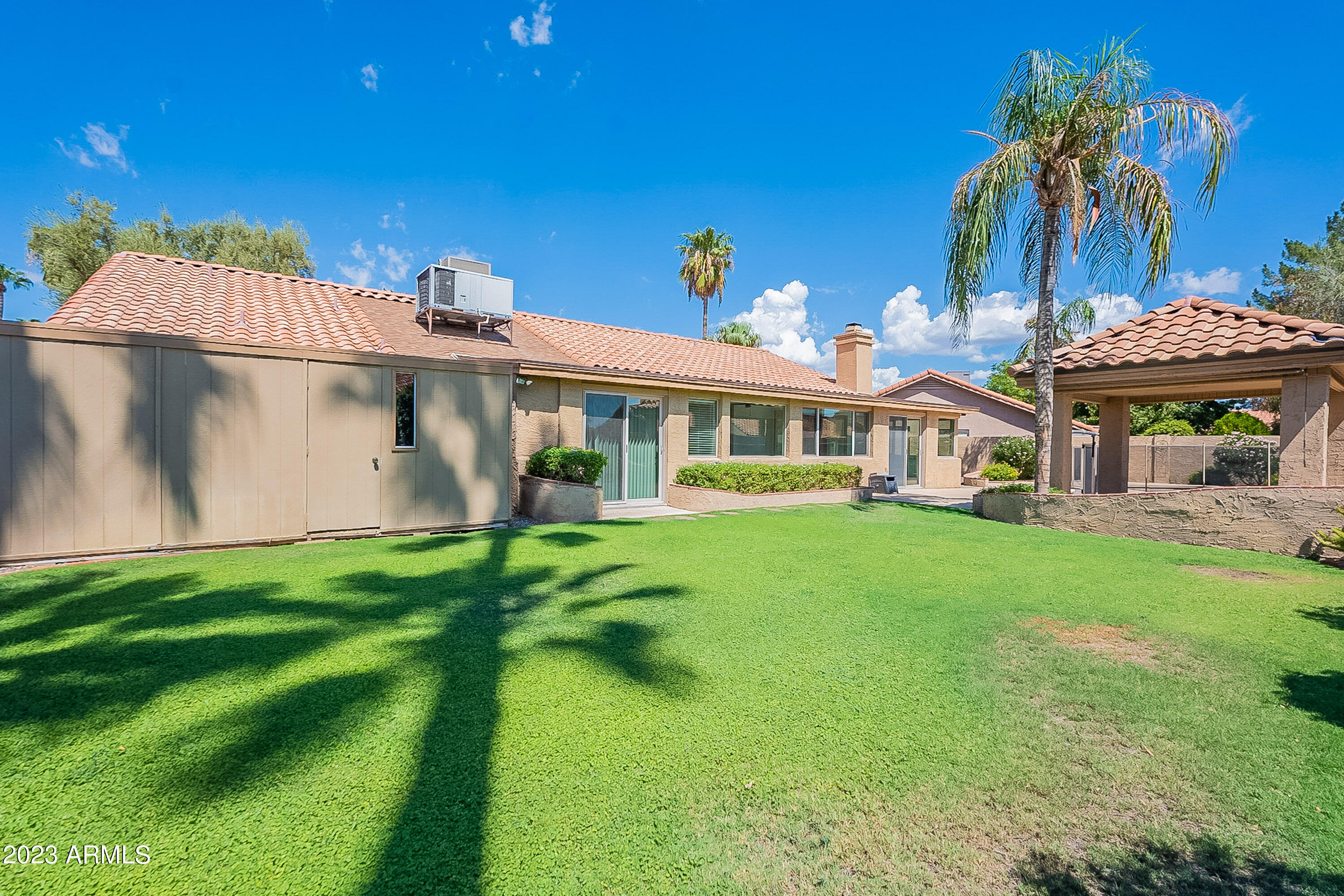 6049 E KATHLEEN Road