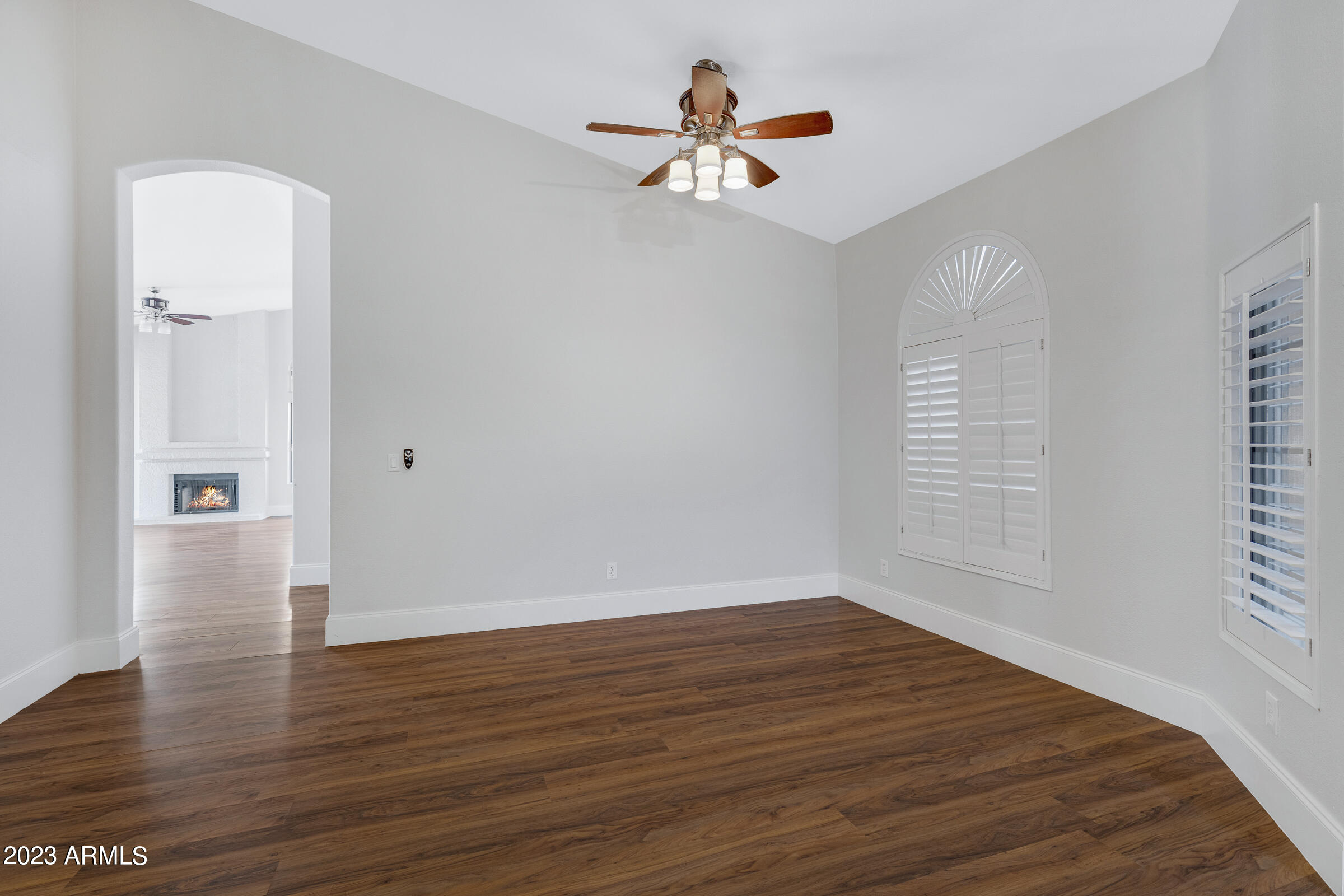 256 N COTTONWOOD Drive