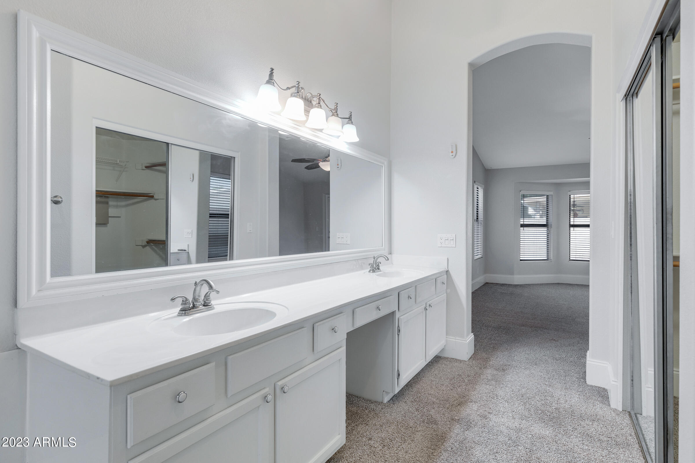 256 N COTTONWOOD Drive