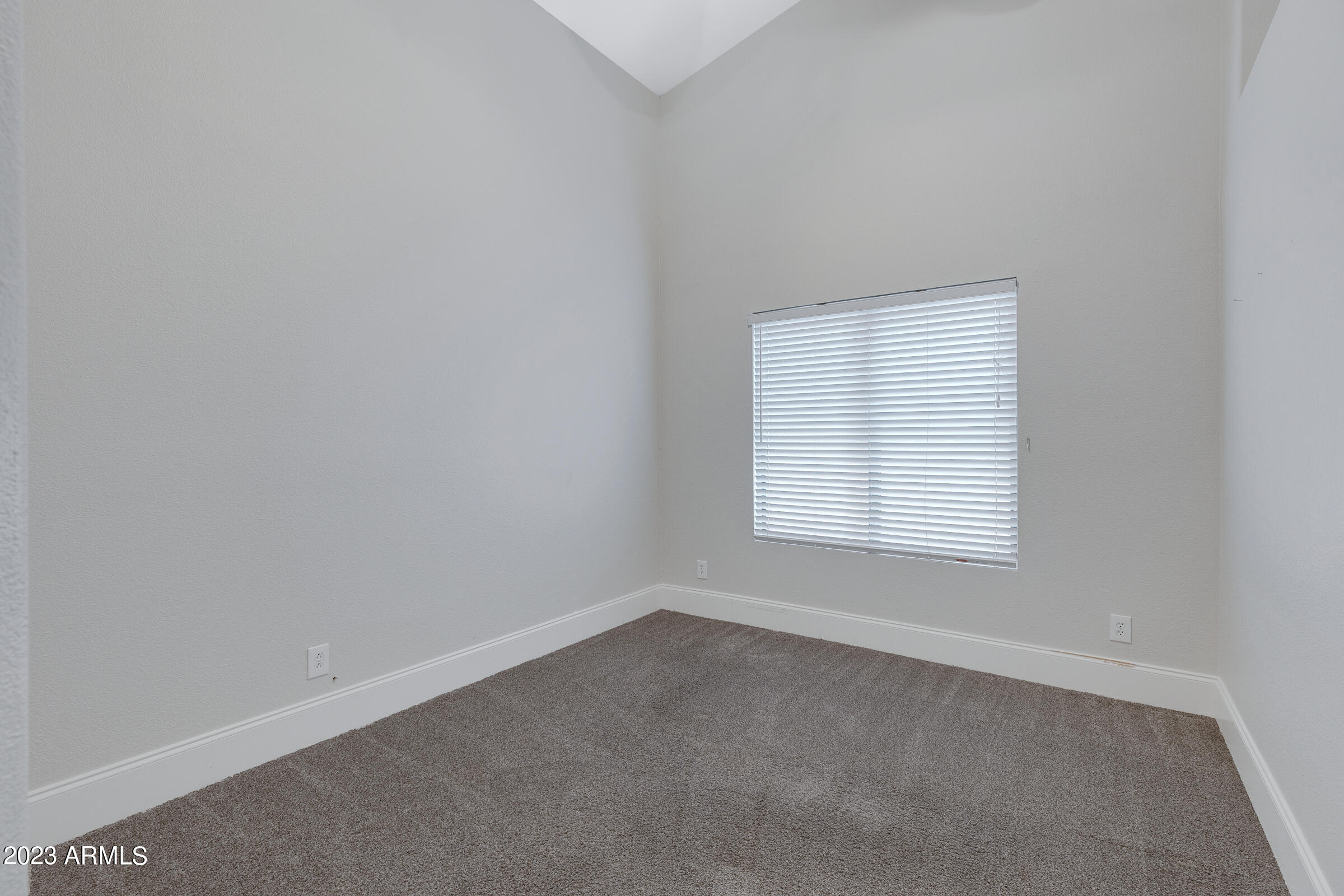 256 N COTTONWOOD Drive