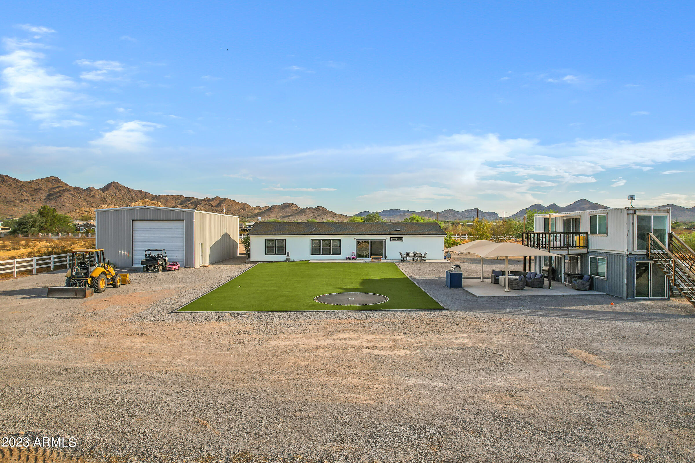 9228 W DOVE ROOST Road