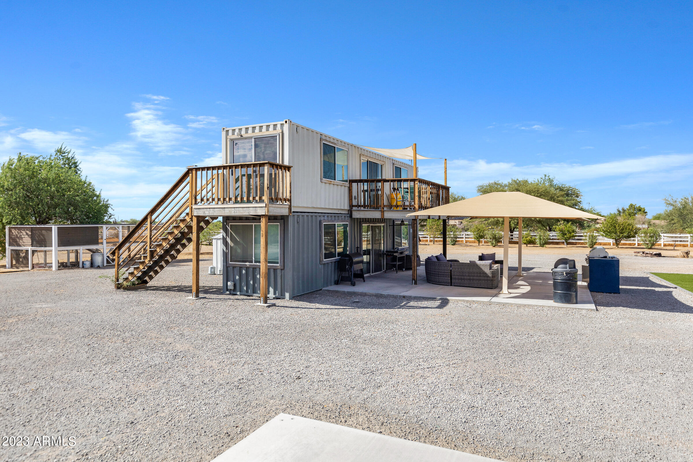 9228 W DOVE ROOST Road