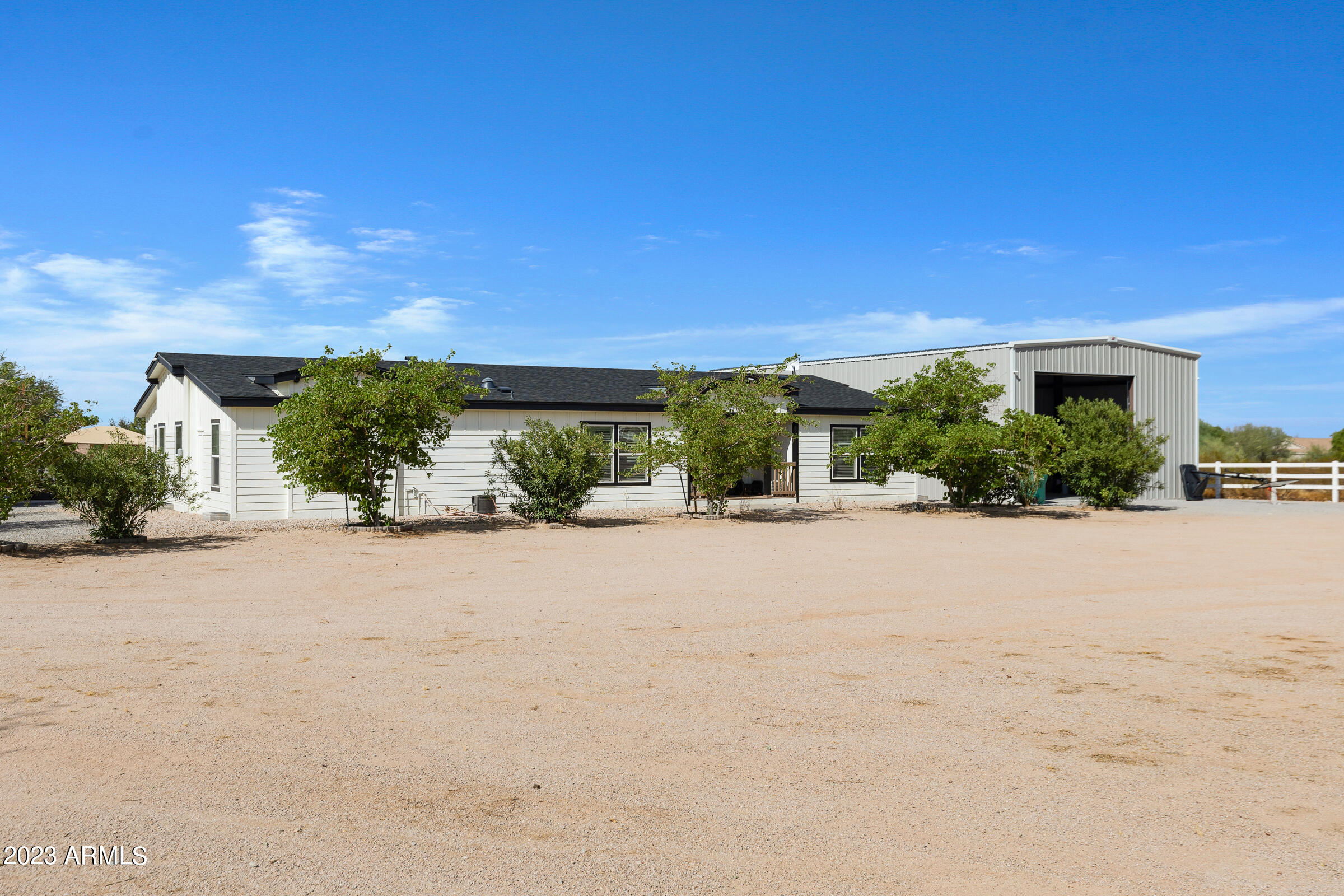 9228 W DOVE ROOST Road