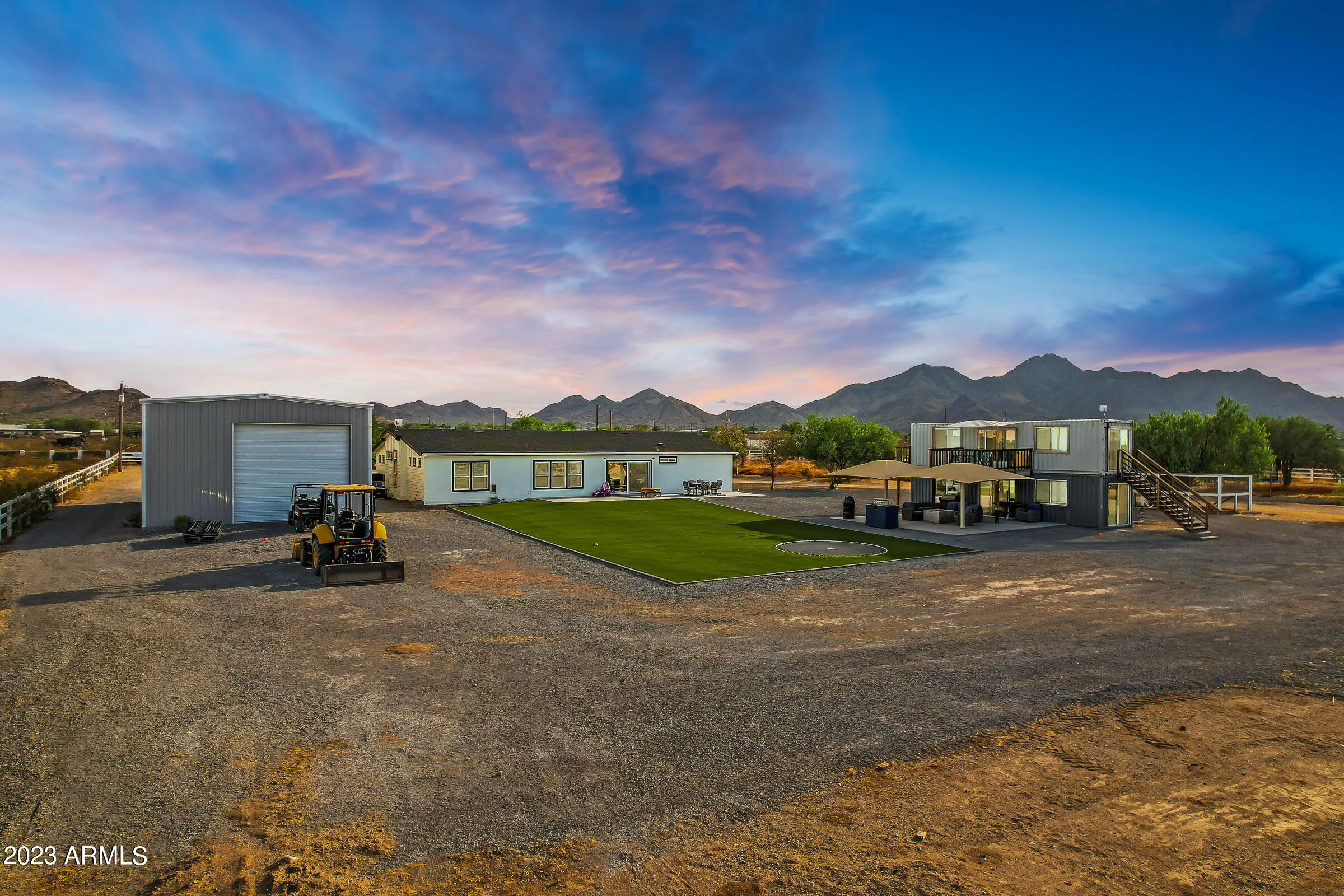 9228 W DOVE ROOST Road