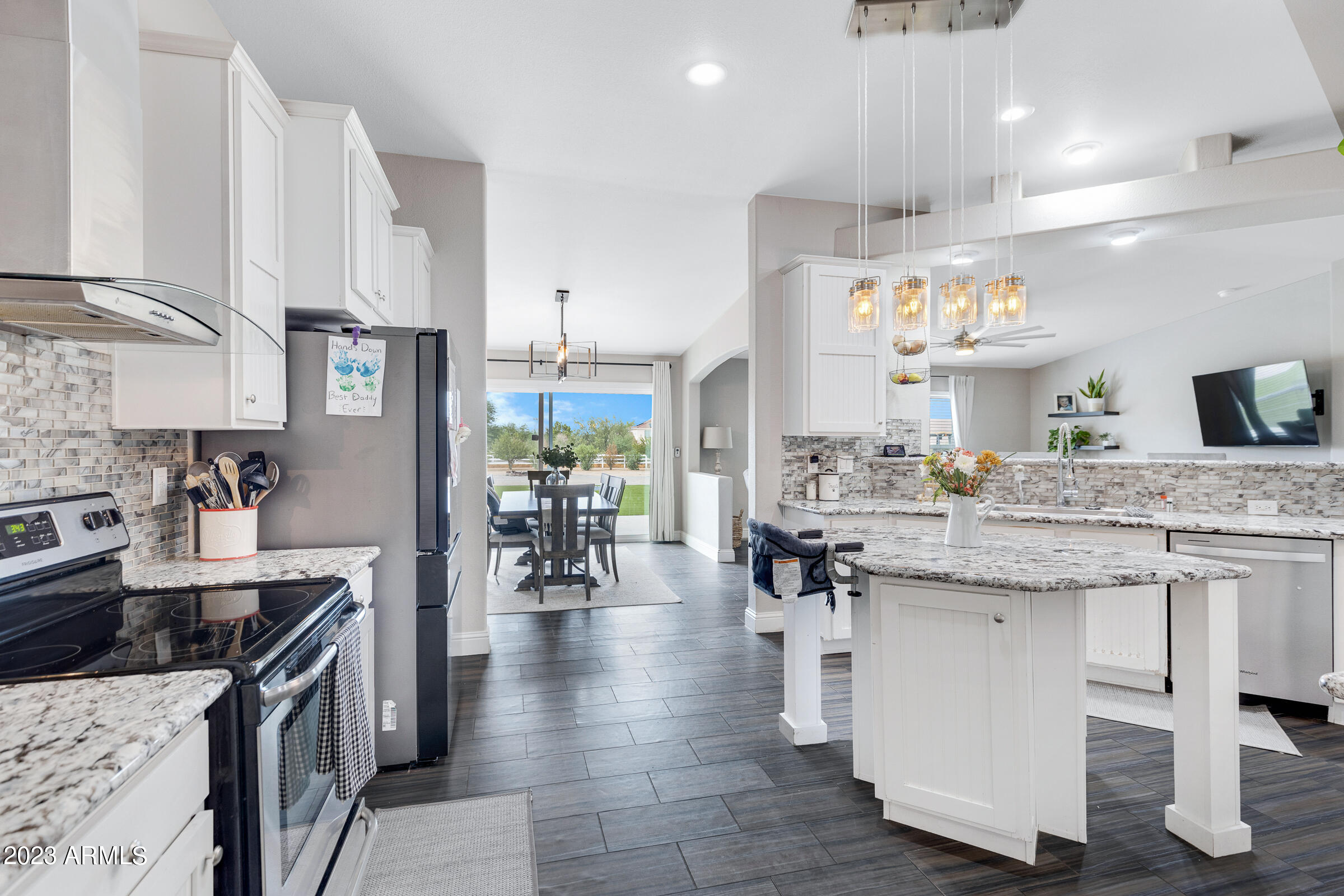 9228 W DOVE ROOST Road