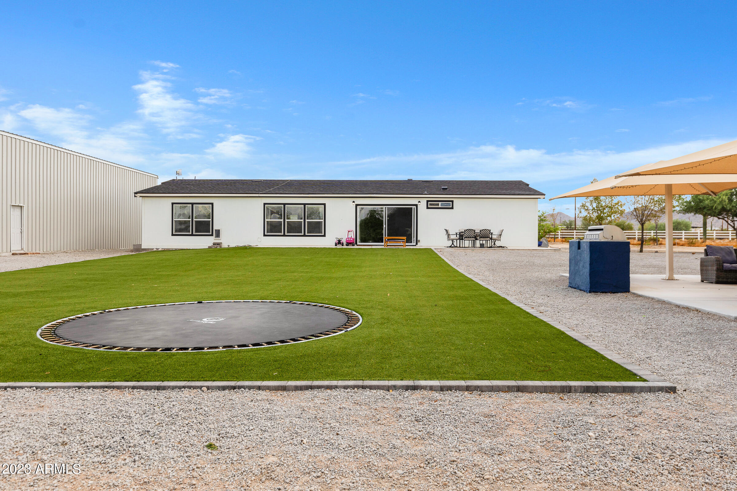 9228 W DOVE ROOST Road