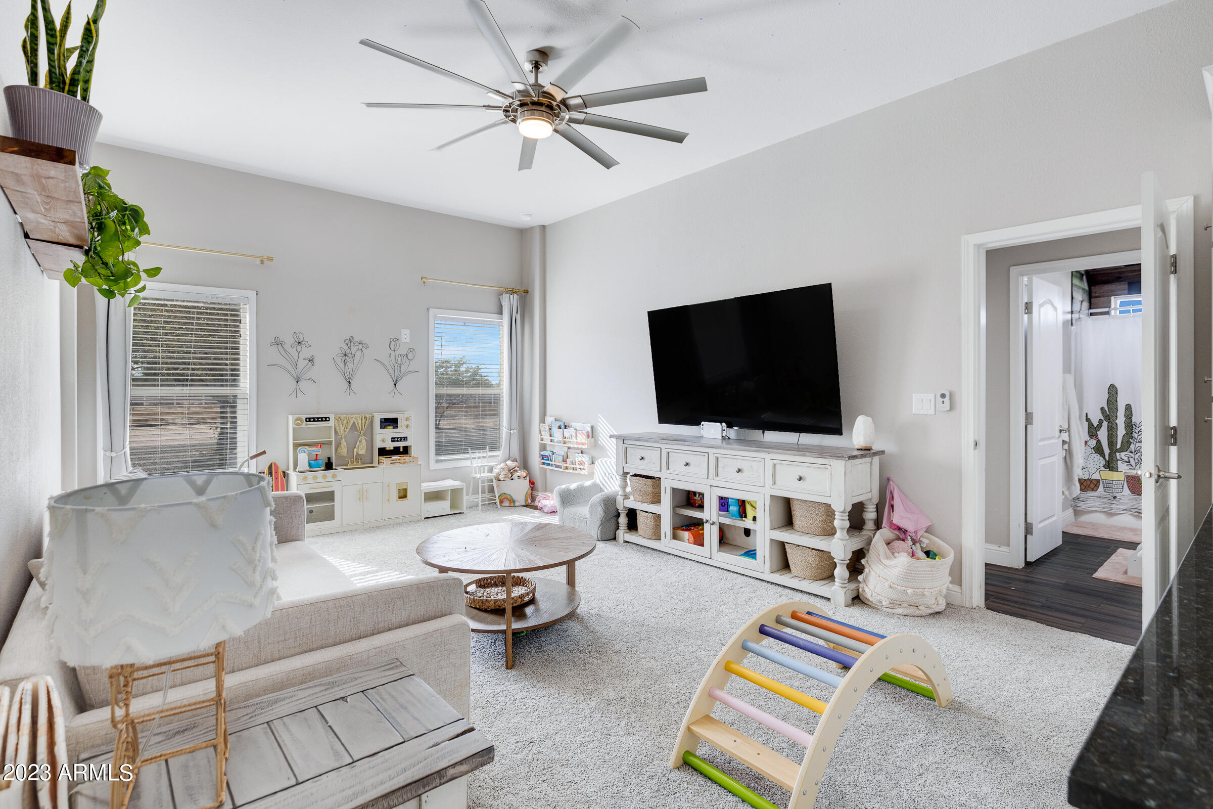 9228 W DOVE ROOST Road