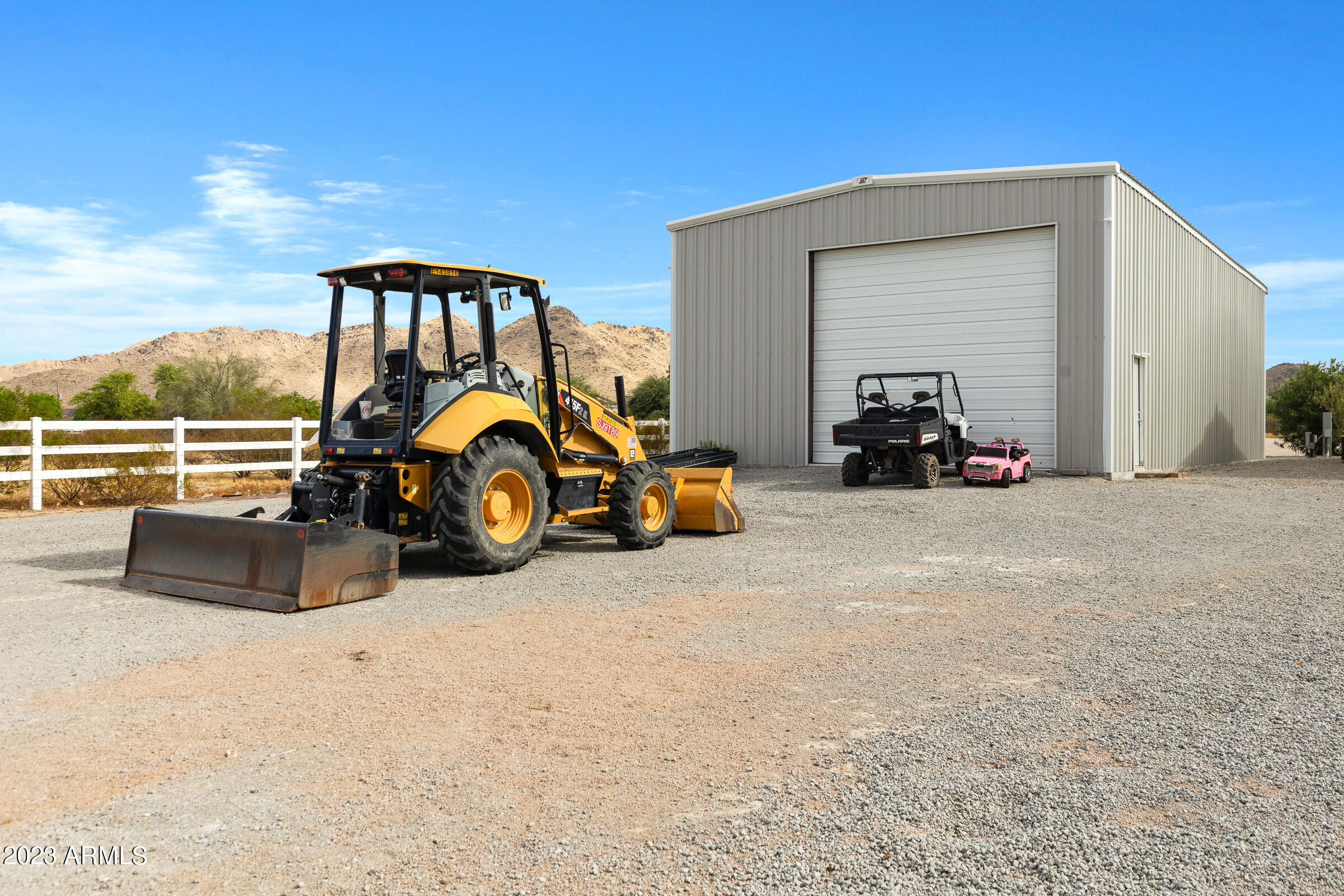 9228 W DOVE ROOST Road