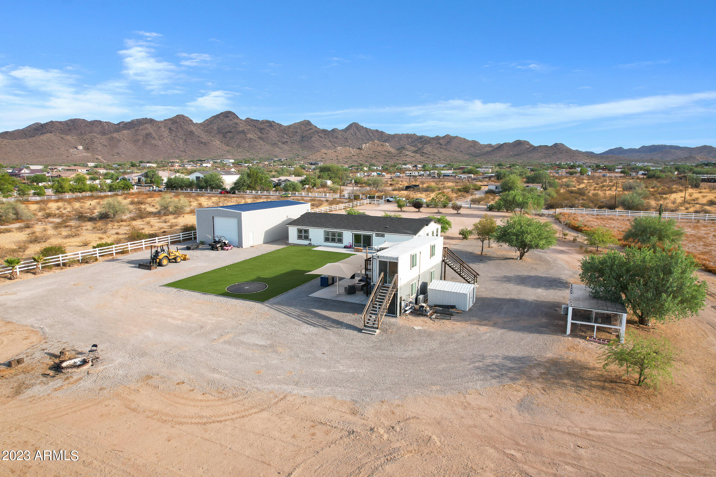 9228 W DOVE ROOST Road