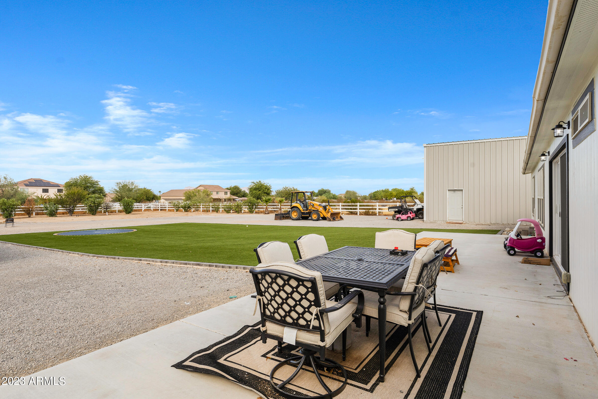 9228 W DOVE ROOST Road