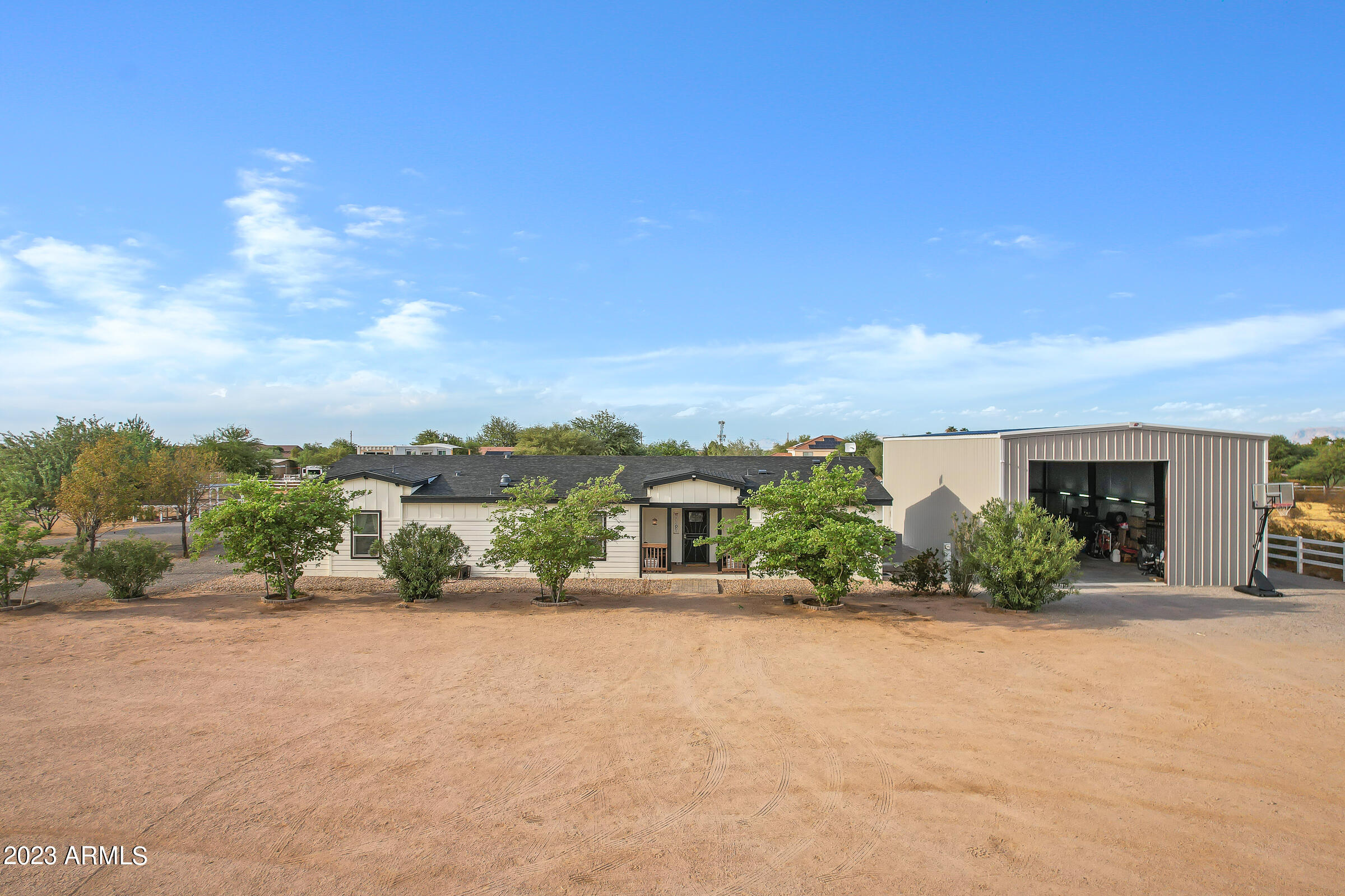 9228 W DOVE ROOST Road