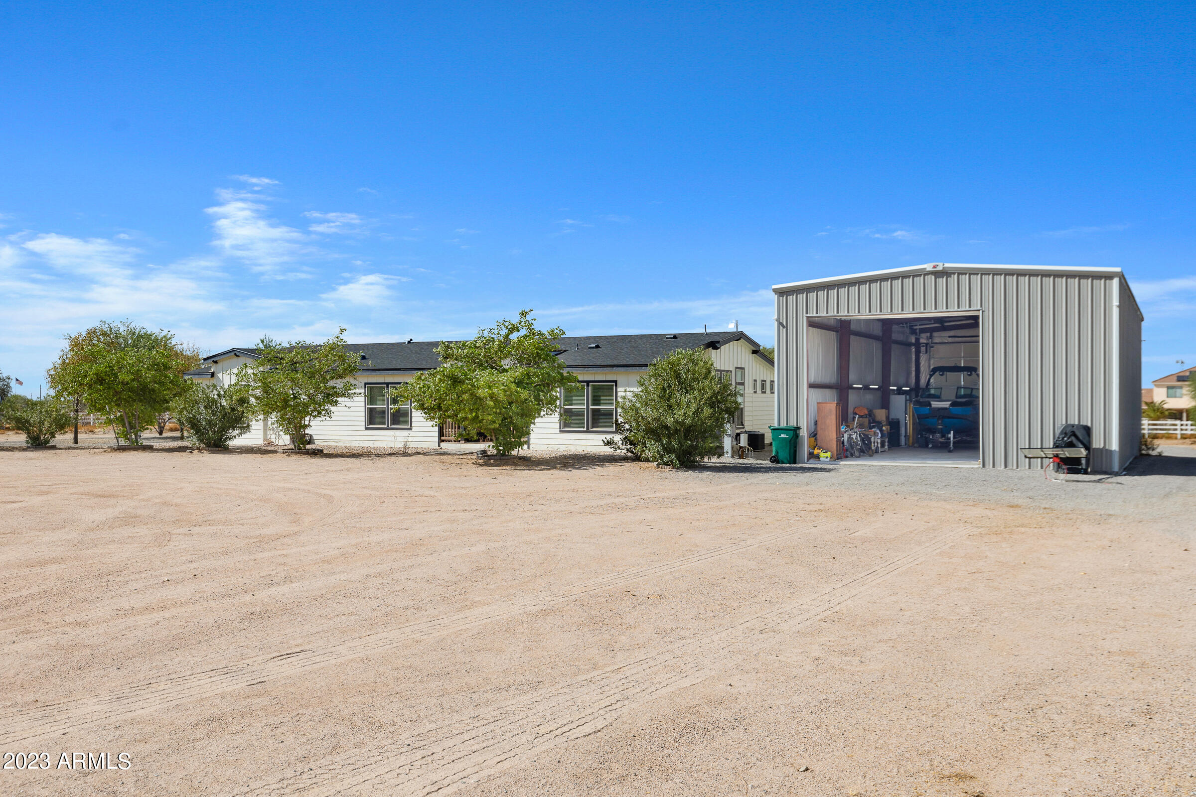 9228 W DOVE ROOST Road