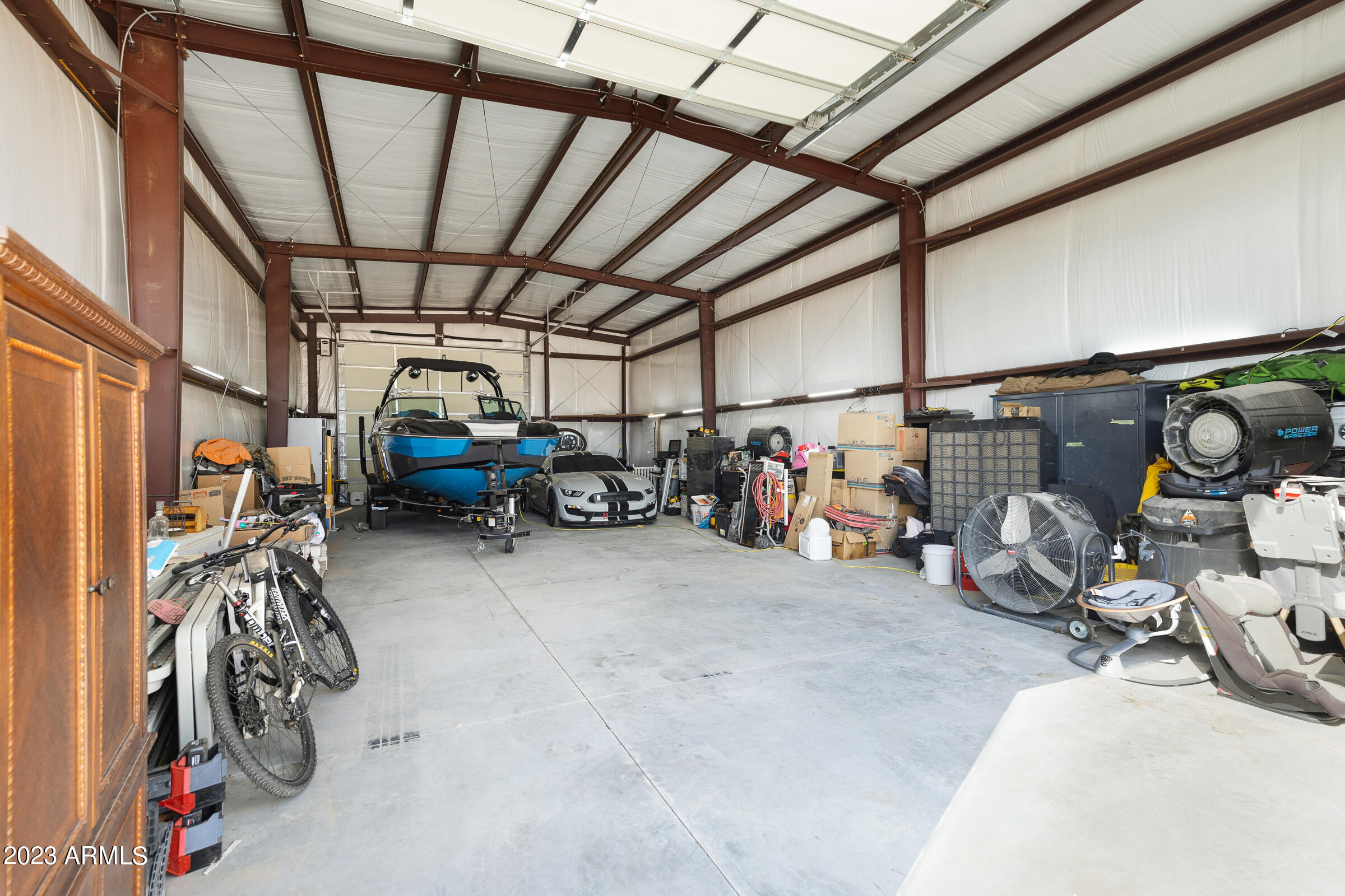 9228 W DOVE ROOST Road