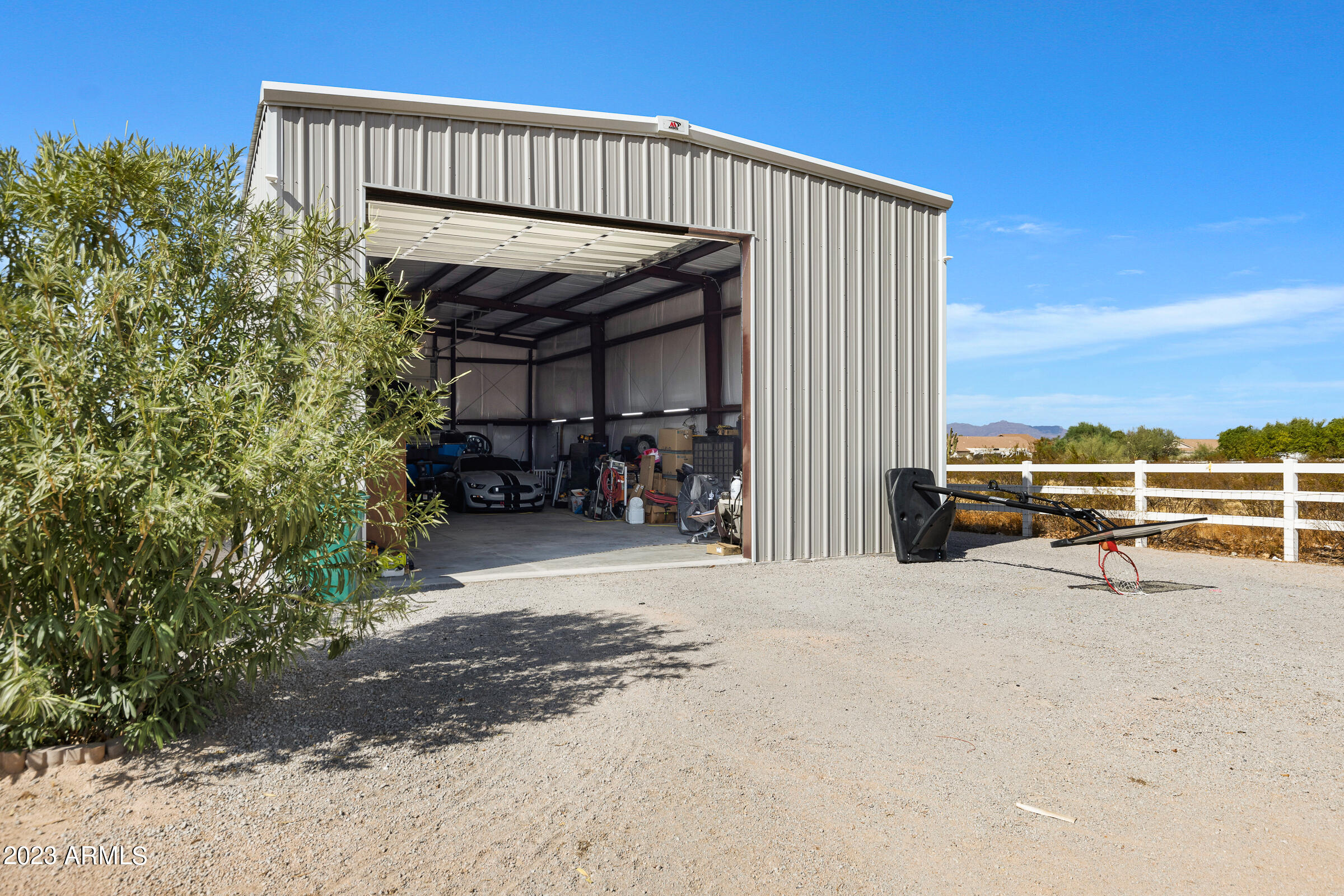 9228 W DOVE ROOST Road