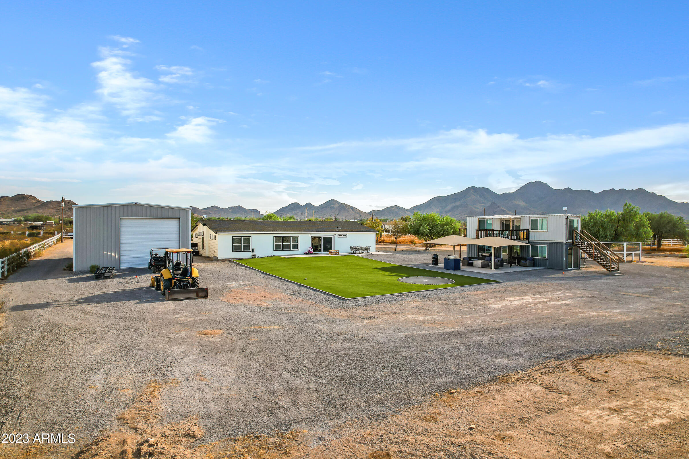 9228 W DOVE ROOST Road