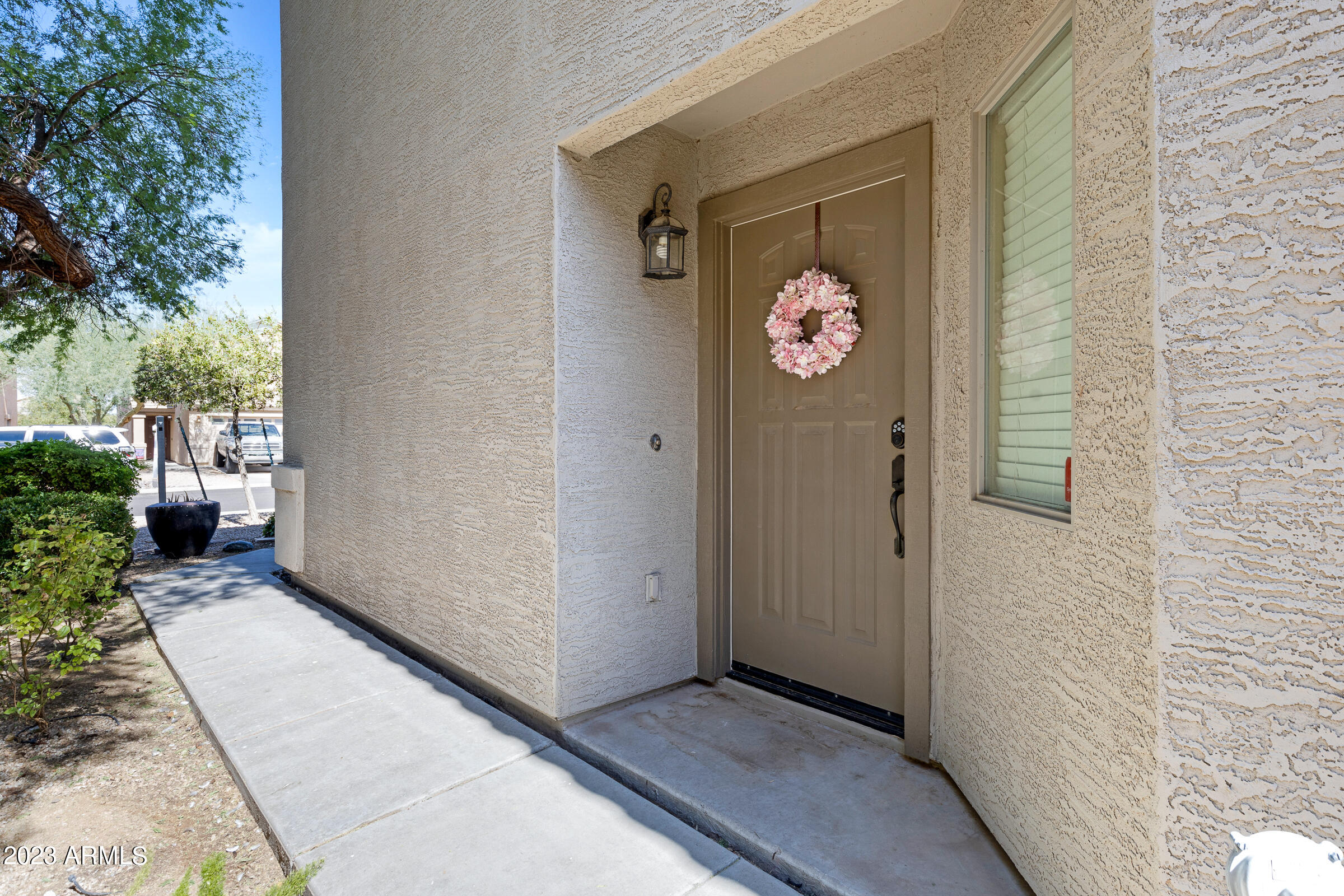 3877 E MINE SHAFT Road