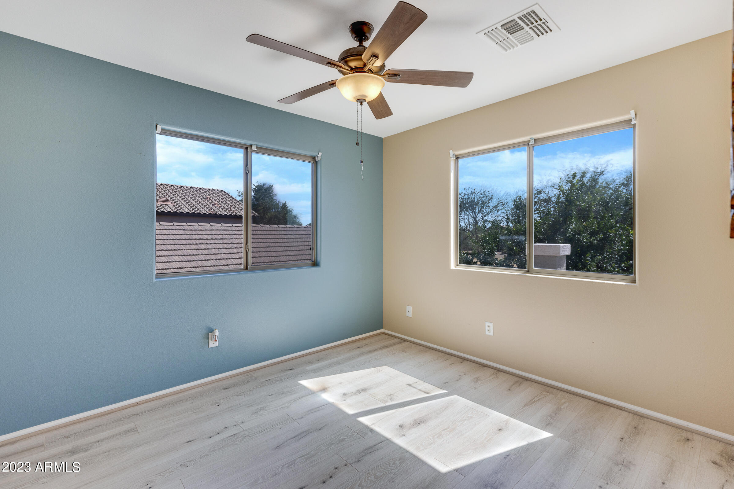 3877 E MINE SHAFT Road