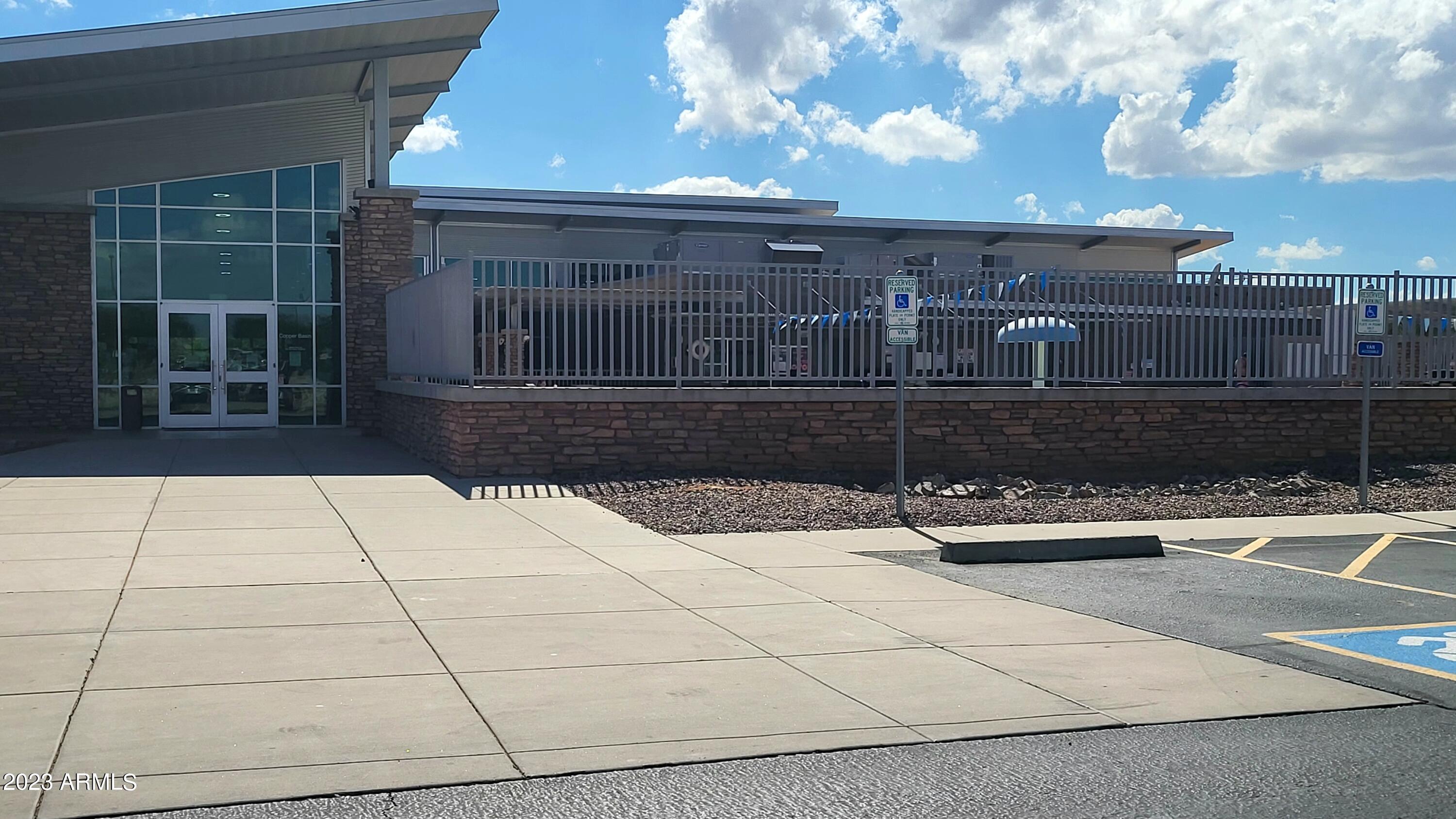 3877 E MINE SHAFT Road