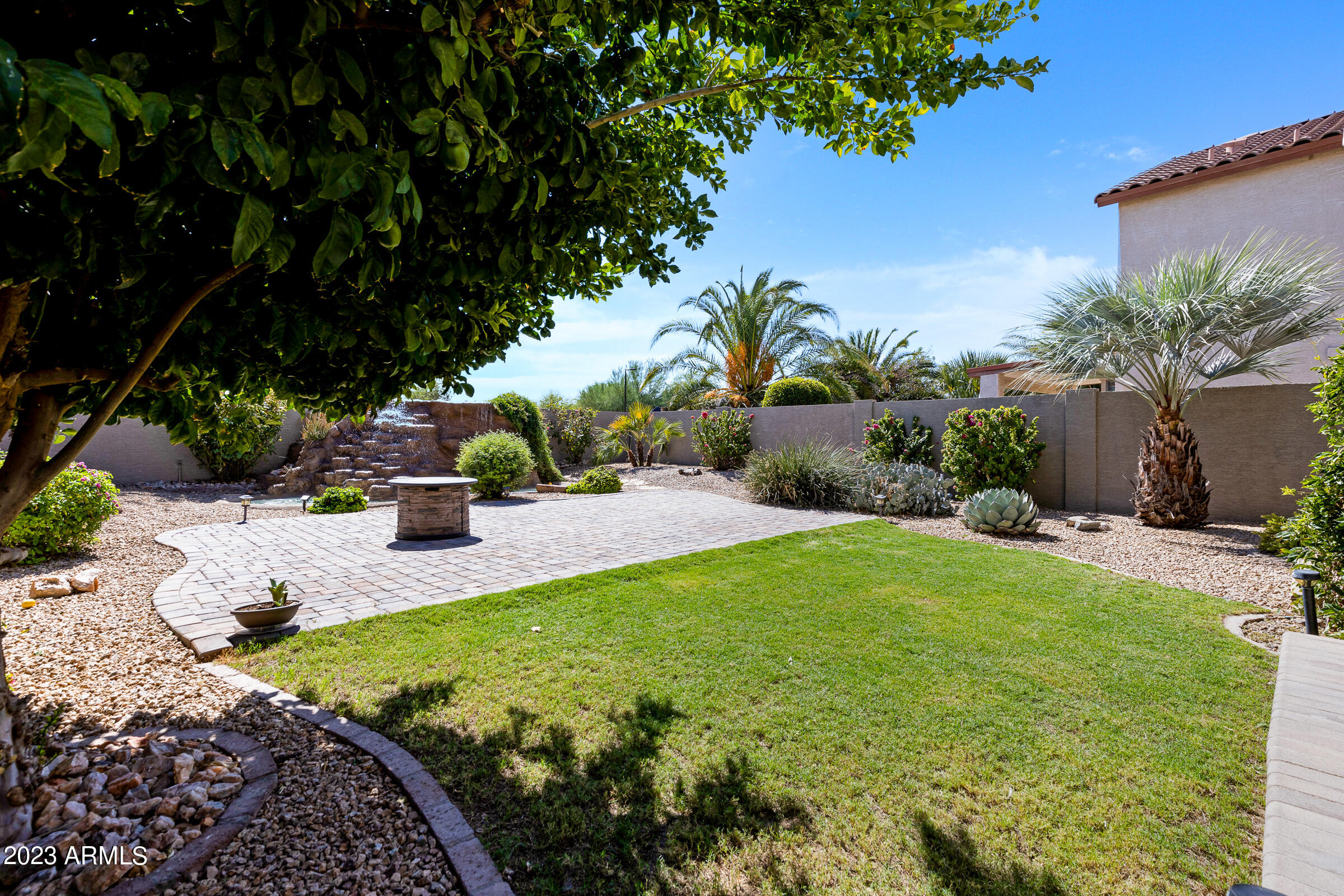 3877 E MINE SHAFT Road