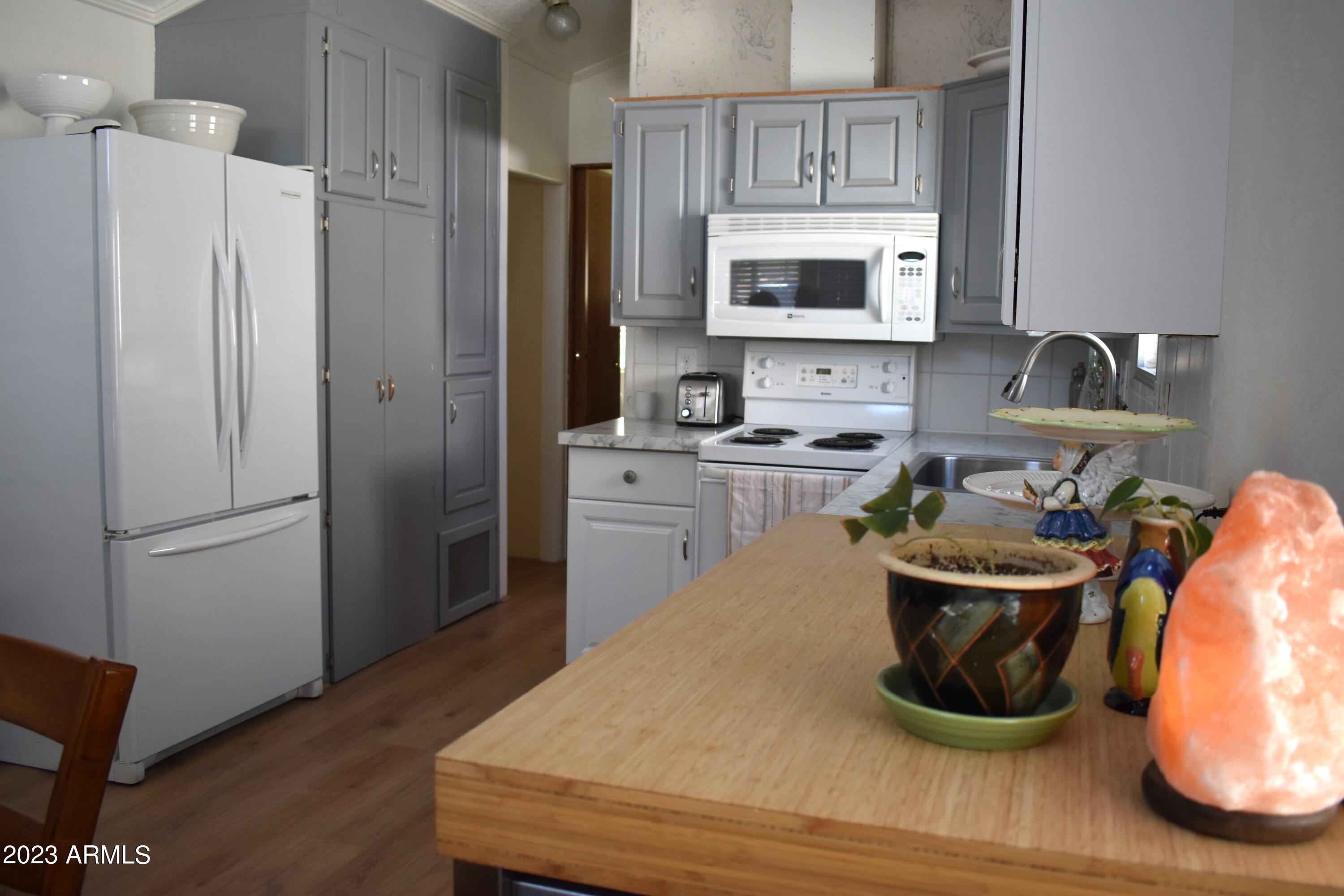 2240 W SAN JUAN Circle