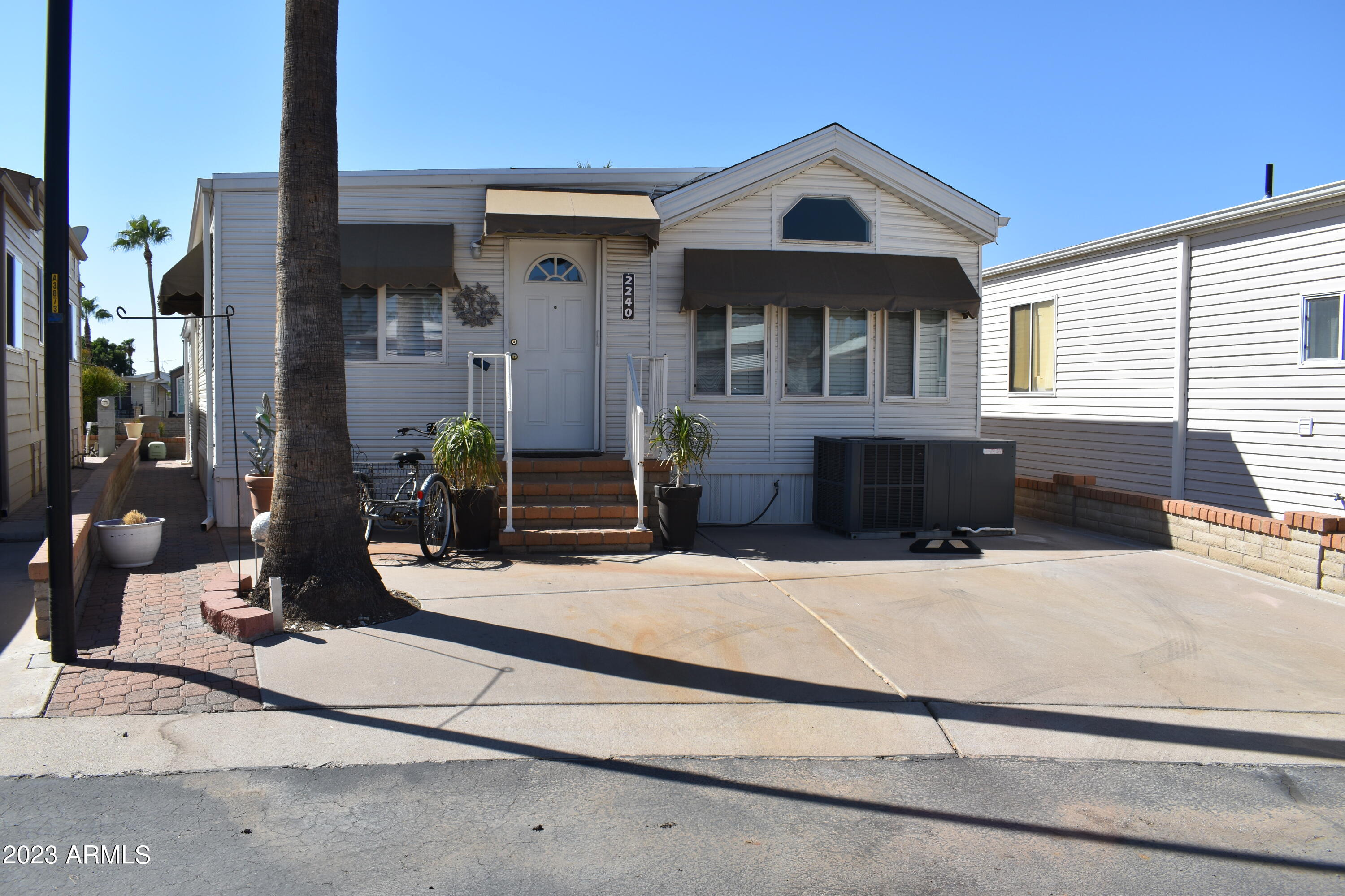 2240 W SAN JUAN Circle