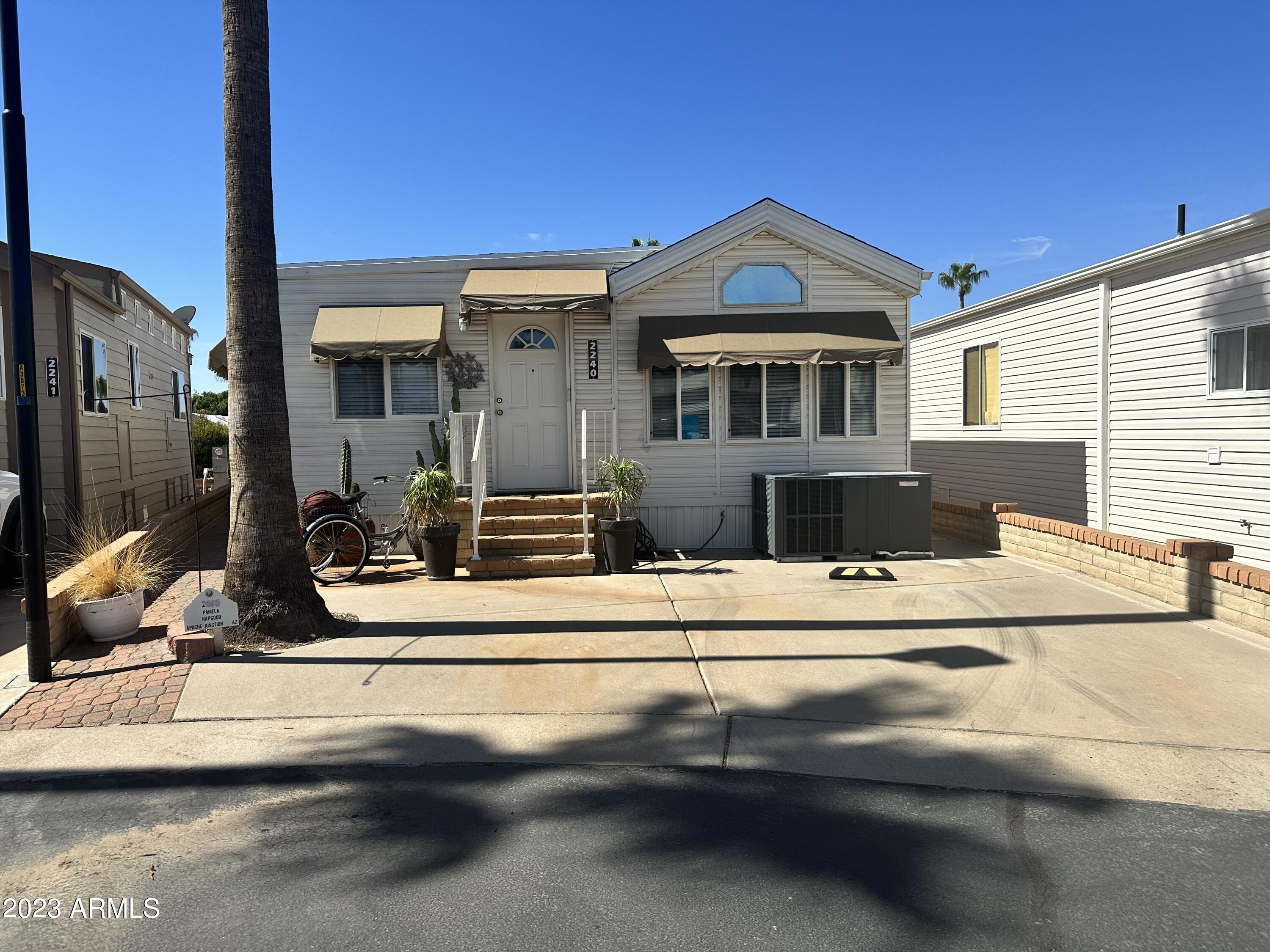 2240 W SAN JUAN Circle