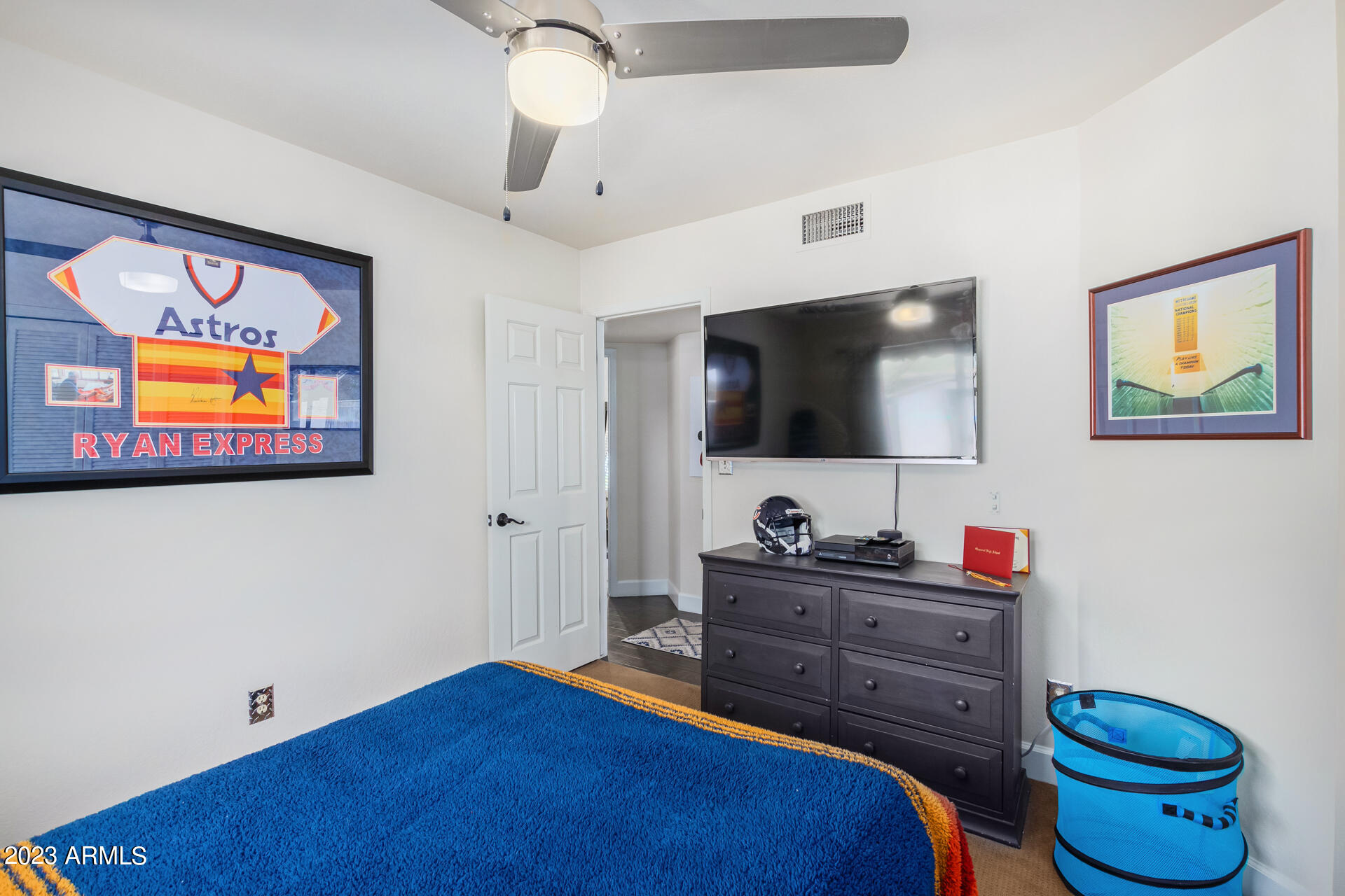 5331 E POINSETTIA Drive