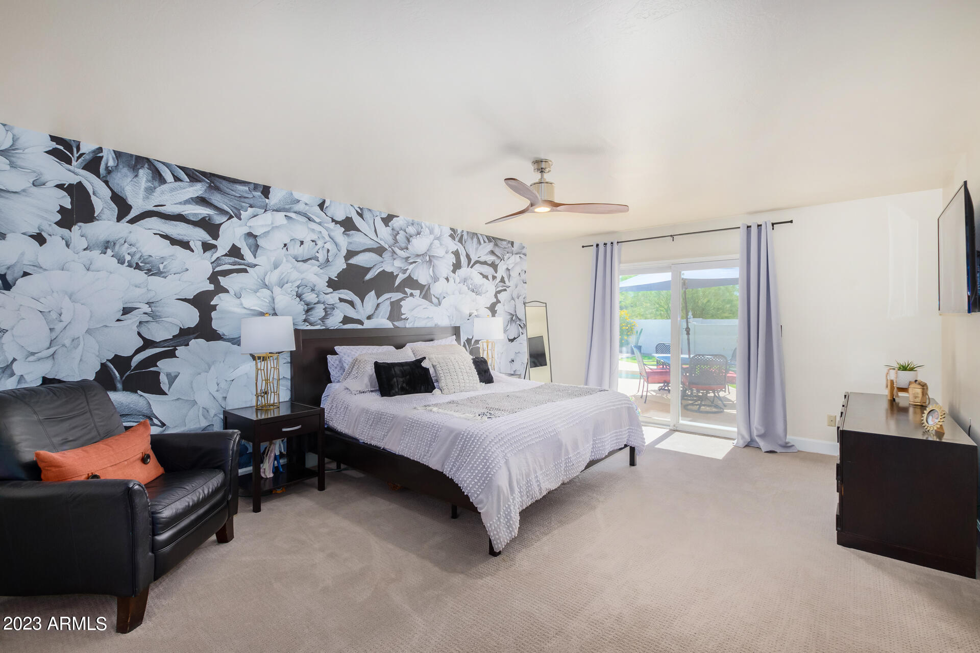 5331 E POINSETTIA Drive