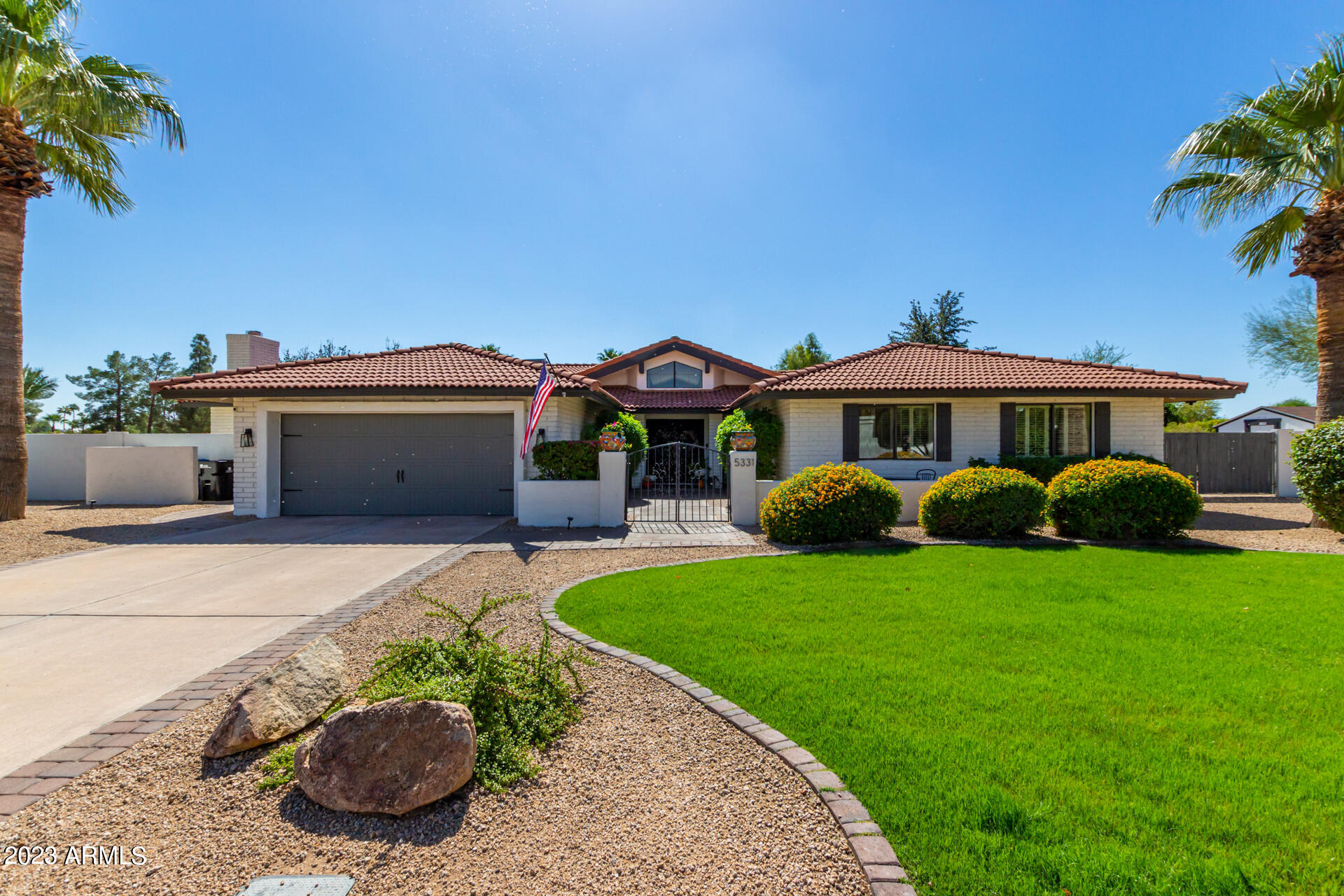 5331 E POINSETTIA Drive