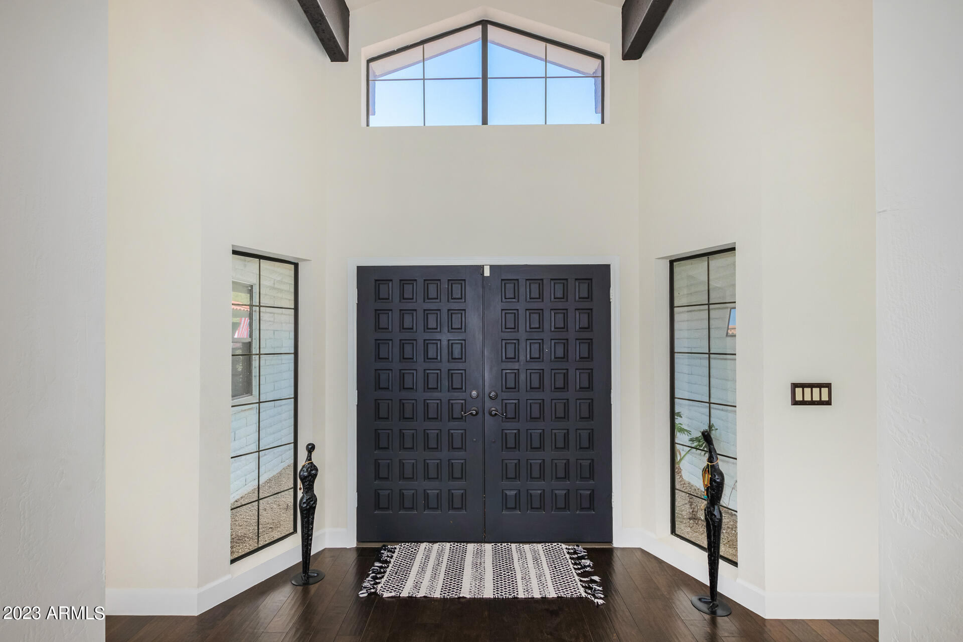 5331 E POINSETTIA Drive