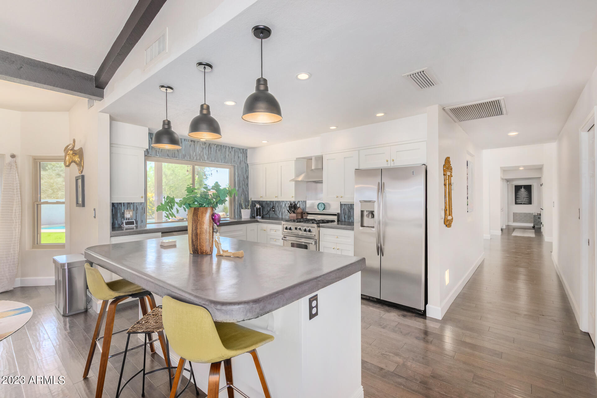 5331 E POINSETTIA Drive