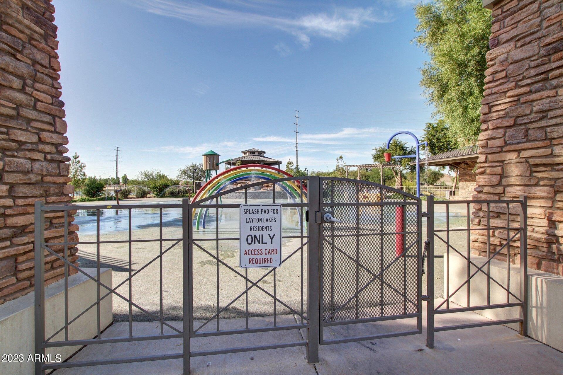 778 E Harper Street, 101