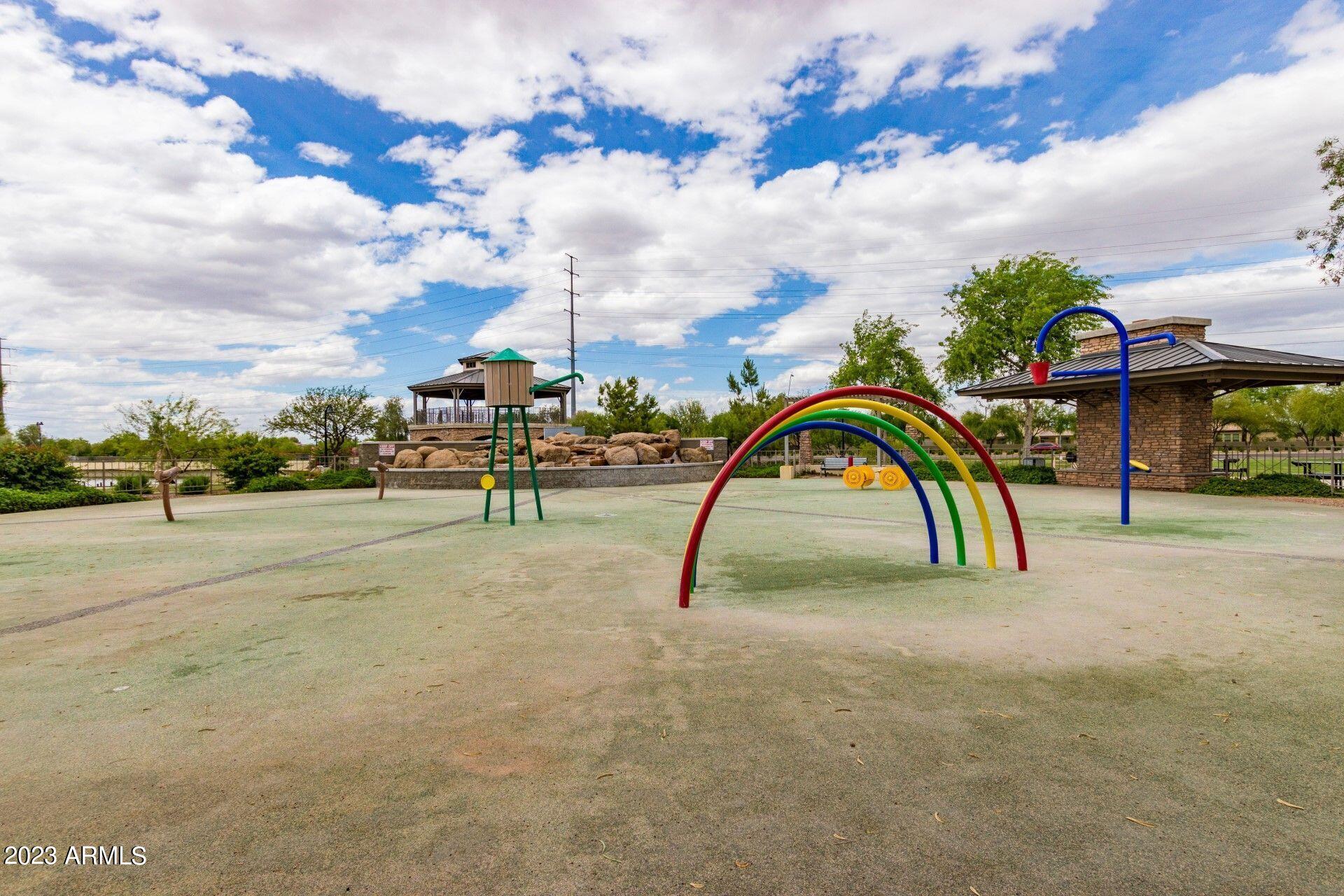 778 E Harper Street, 101