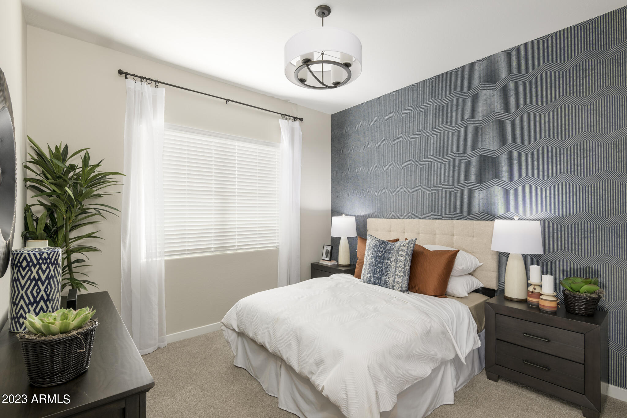 2410 W GRENADINE Road