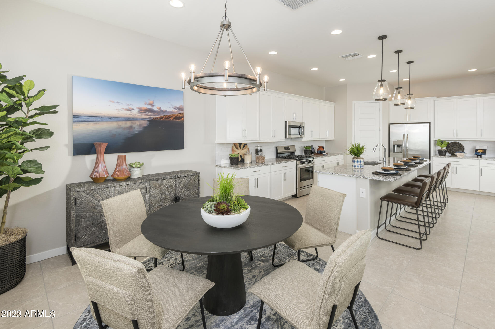 2410 W GRENADINE Road