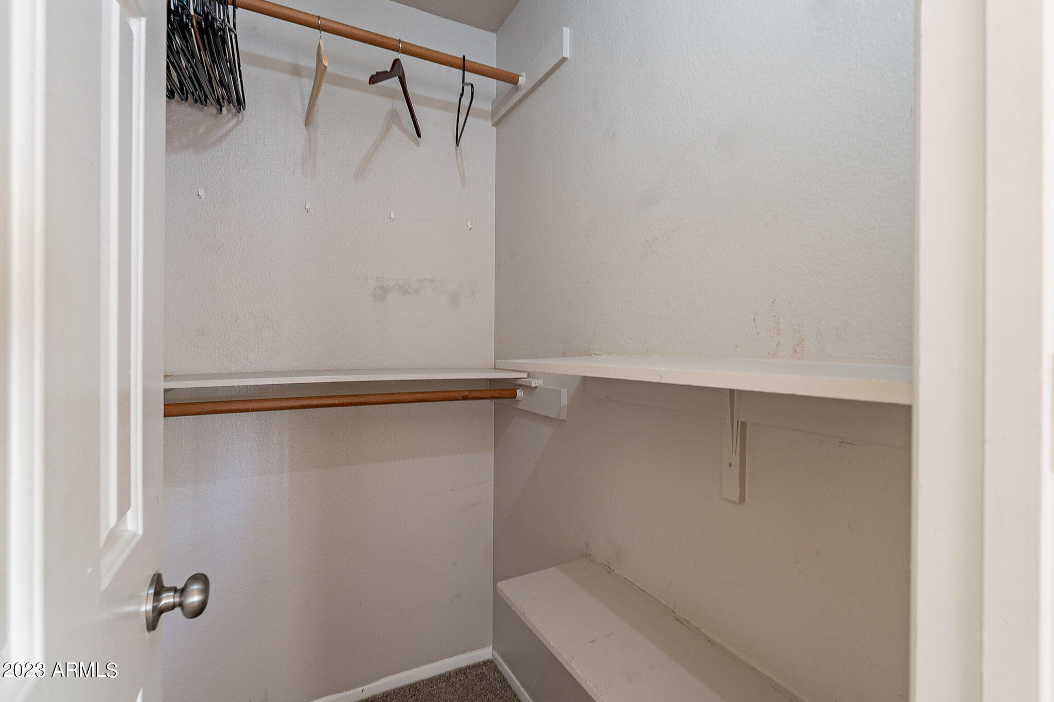 1422 W LA JOLLA Drive