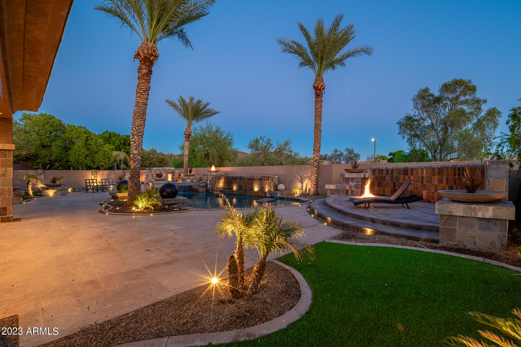 4333 W RANGE MULE Drive