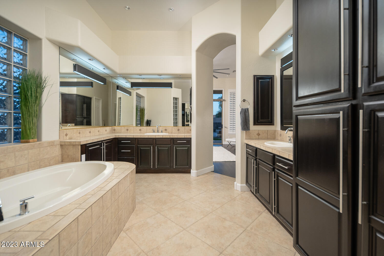 4333 W RANGE MULE Drive