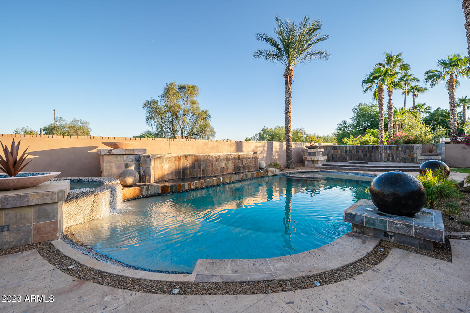 4333 W RANGE MULE Drive