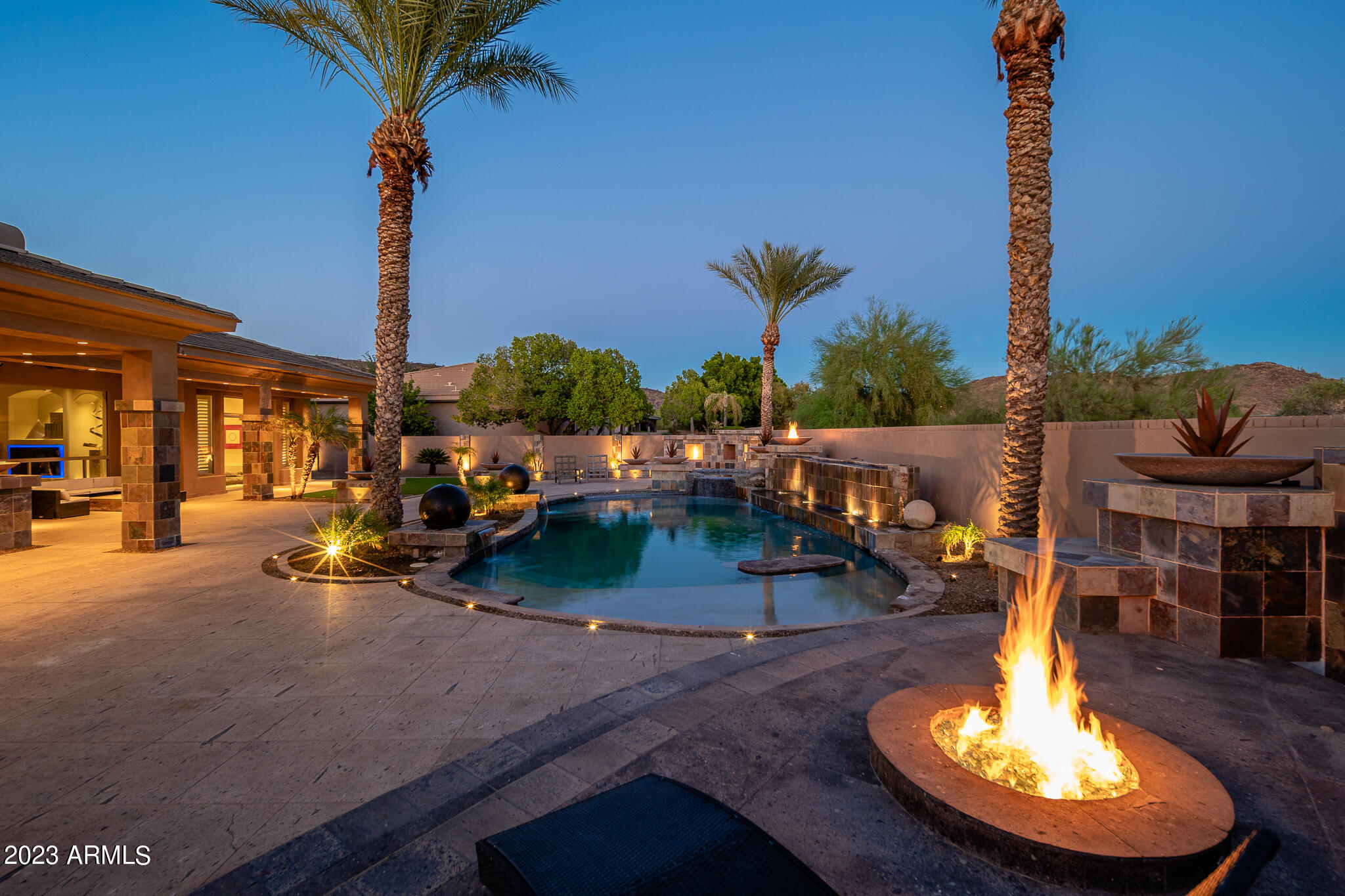 4333 W RANGE MULE Drive