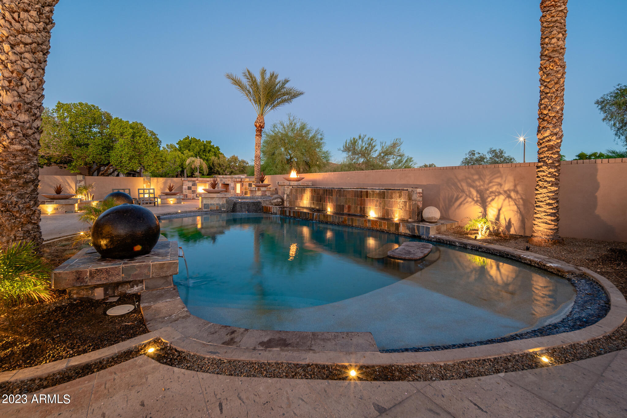 4333 W RANGE MULE Drive