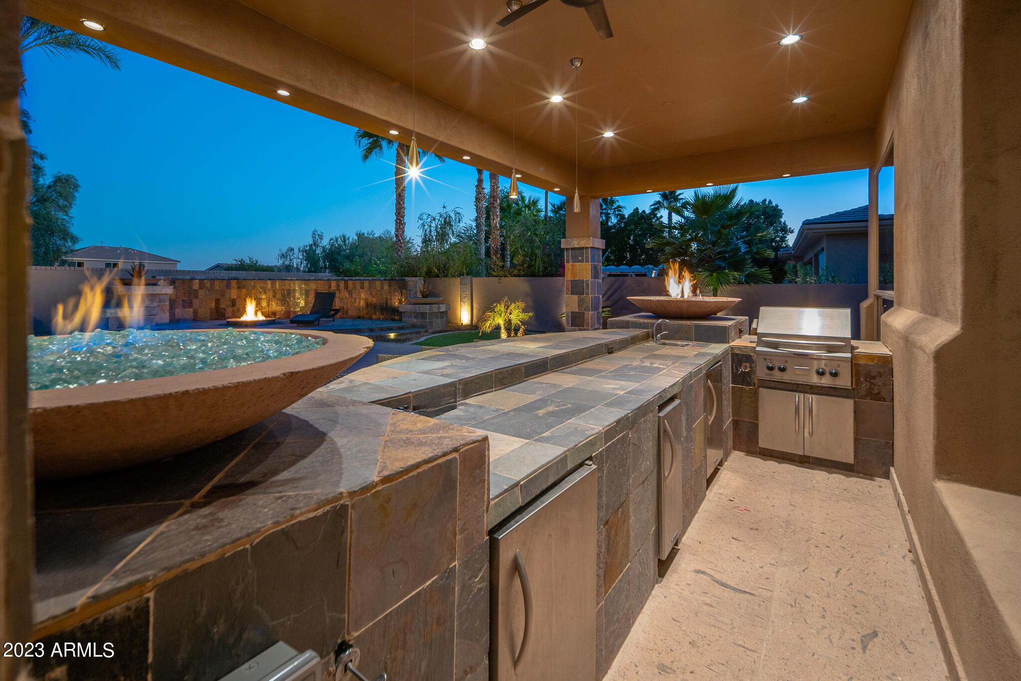 4333 W RANGE MULE Drive