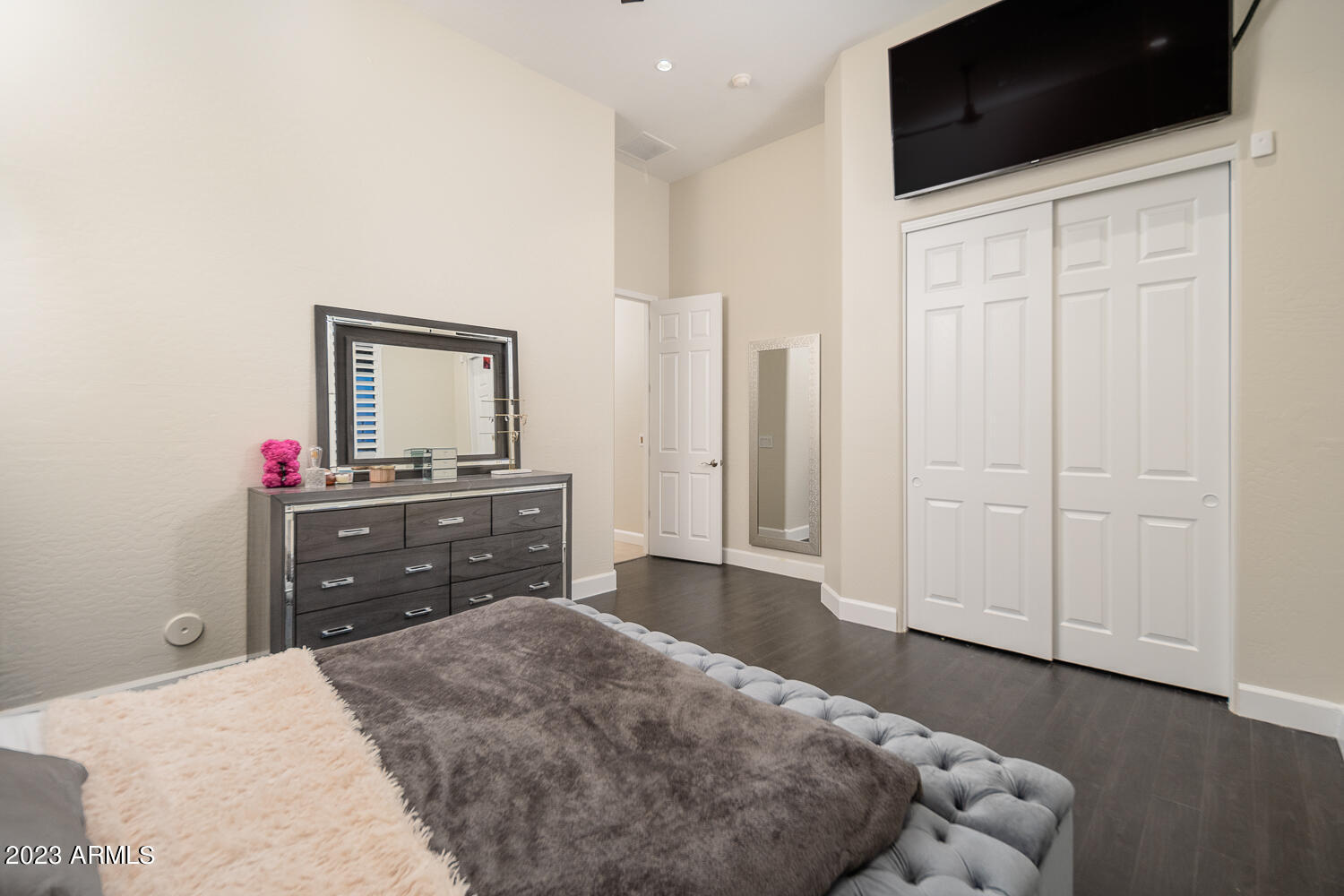 4333 W RANGE MULE Drive