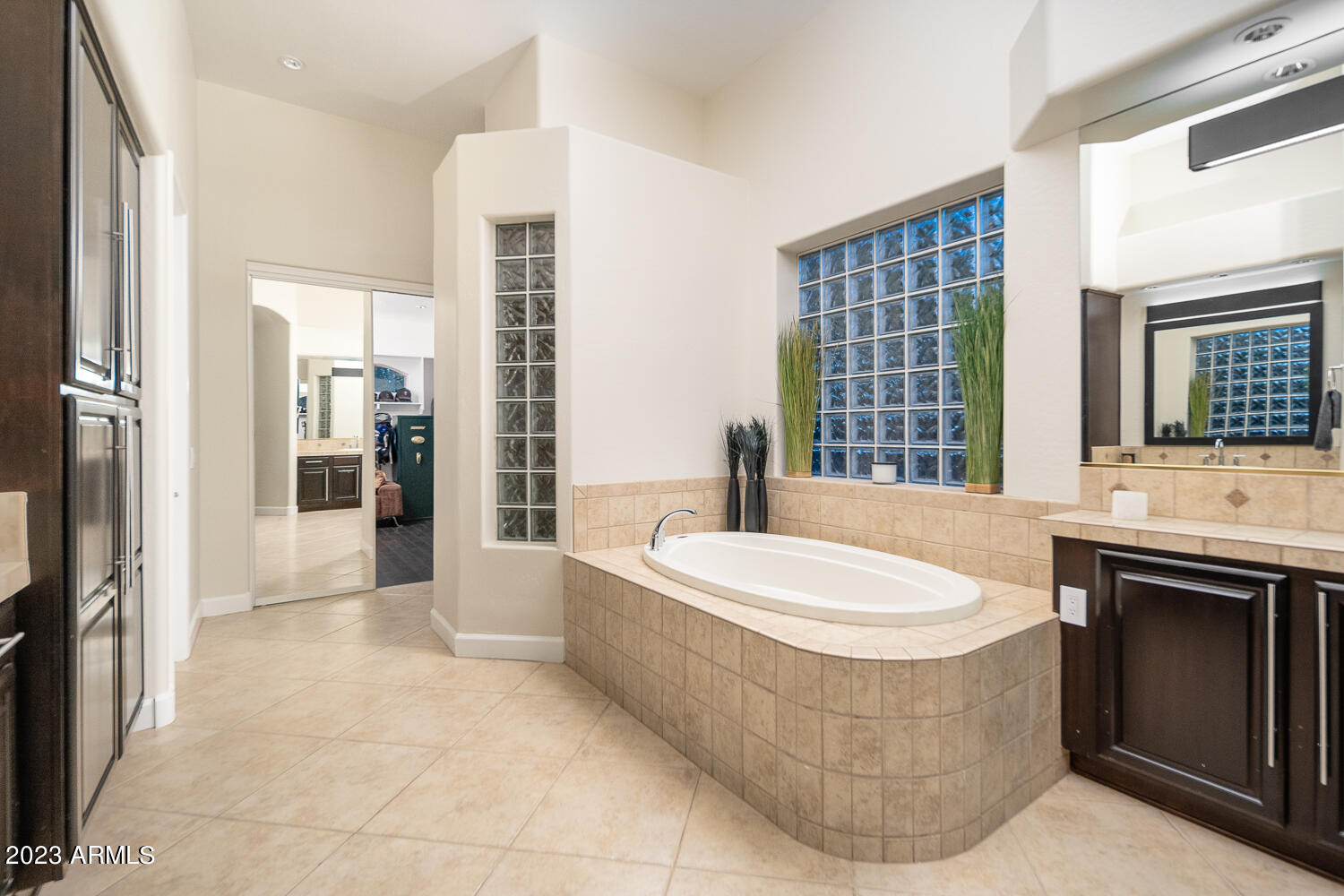 4333 W RANGE MULE Drive