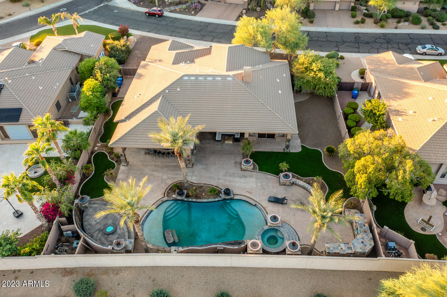 4333 W RANGE MULE Drive