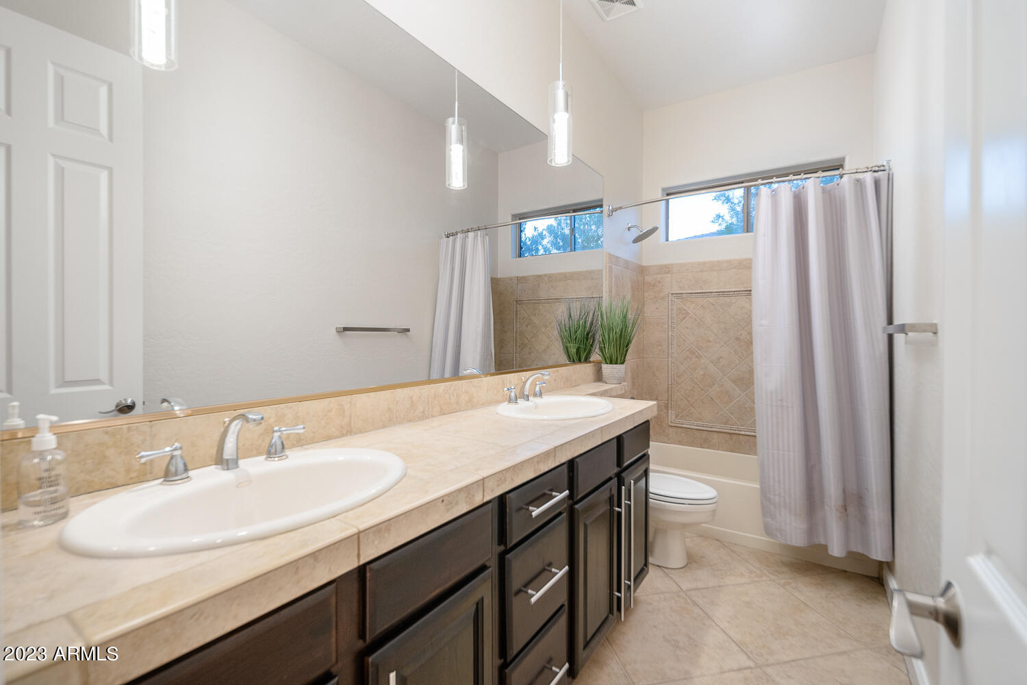 4333 W RANGE MULE Drive