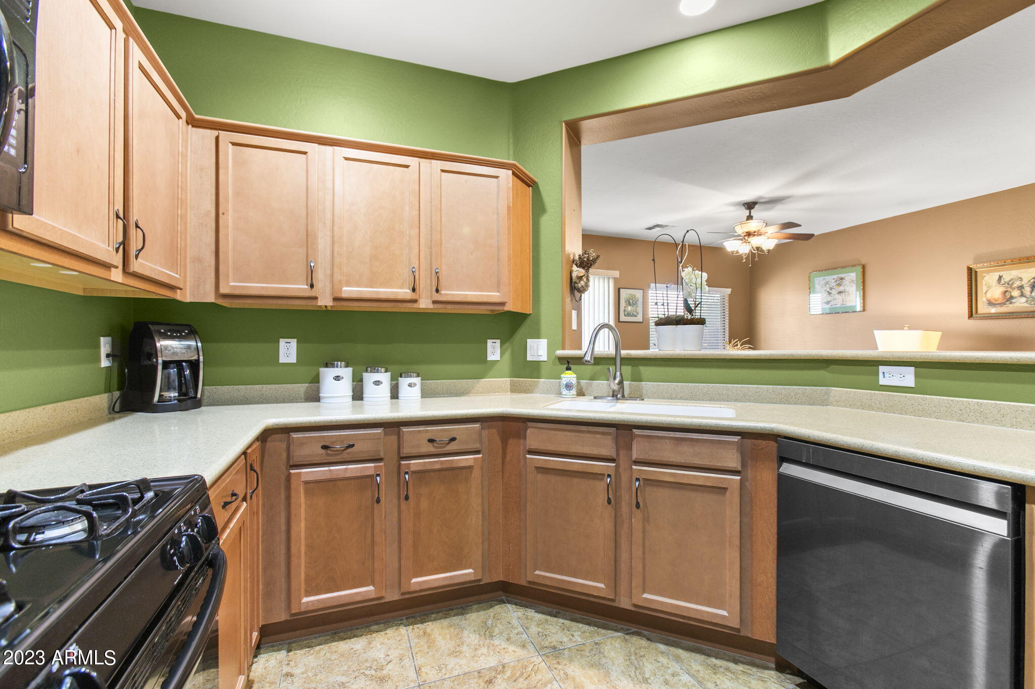 7729 W SPRINGFIELD Way