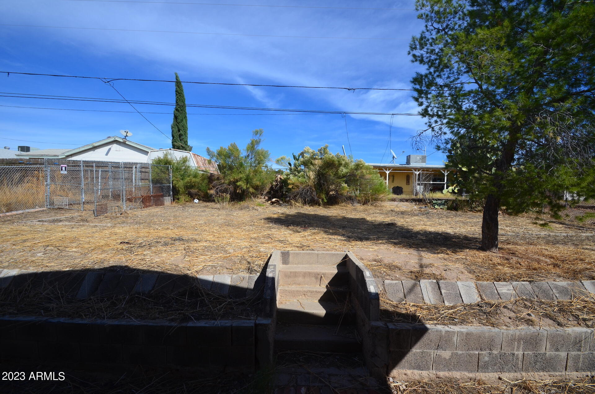 316 W Greenwich Road